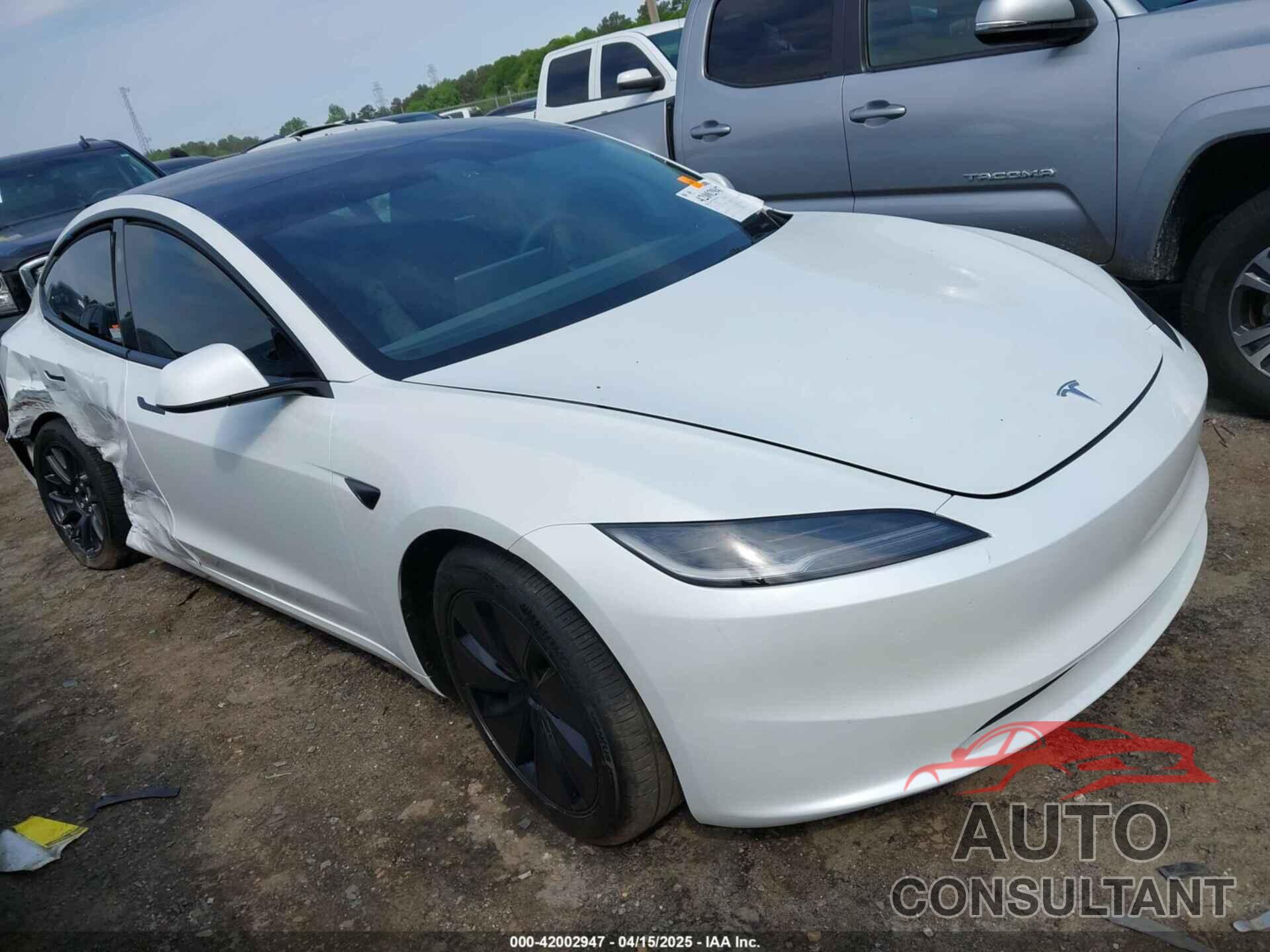 TESLA MODEL 3 2024 - 5YJ3E1EA1RF853625