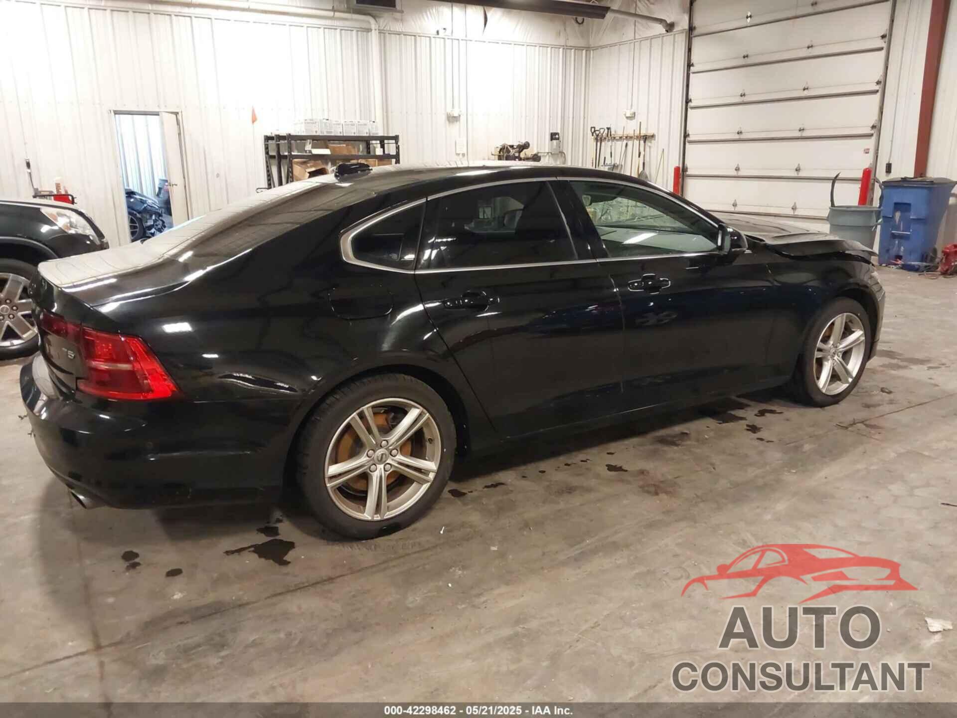 VOLVO S90 2017 - YV1102AK2H1008973
