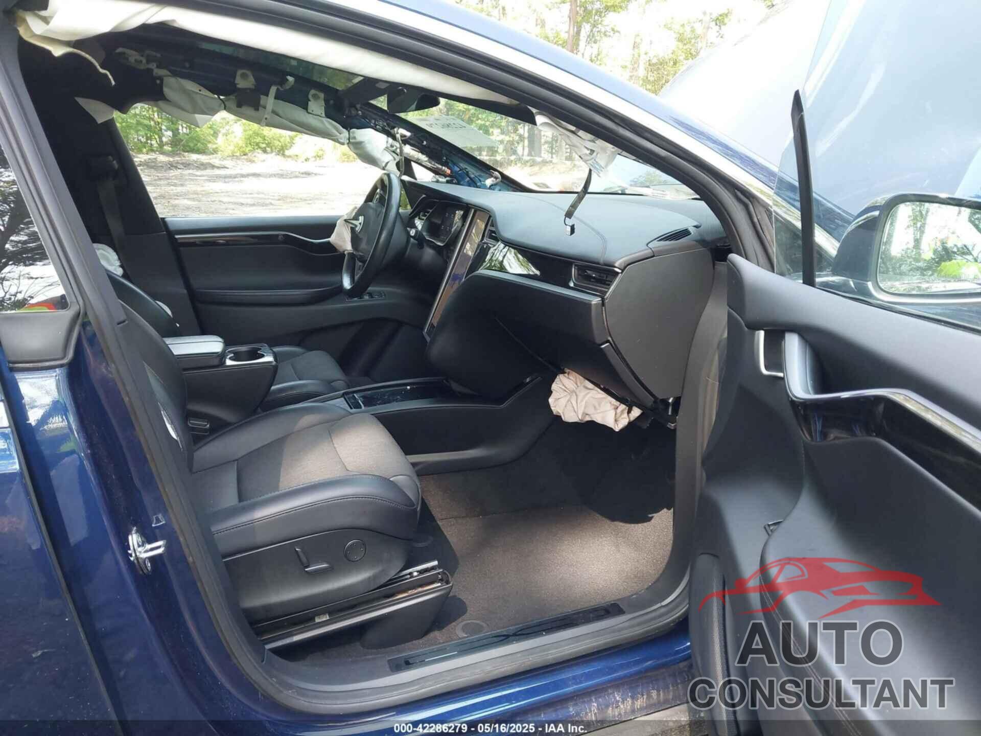 TESLA MODEL X 2018 - 5YJXCDE24JF121558