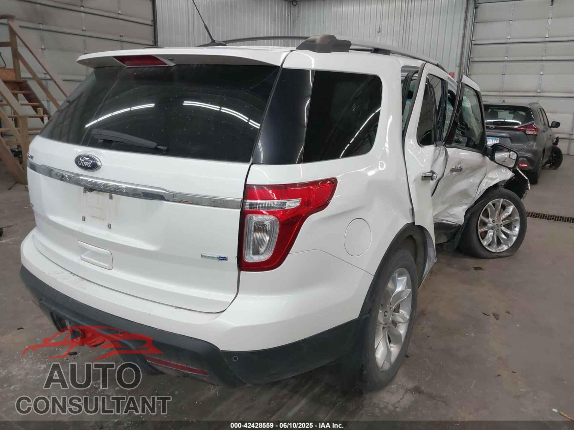 FORD EXPLORER 2013 - 1FM5K8D88DGC15052