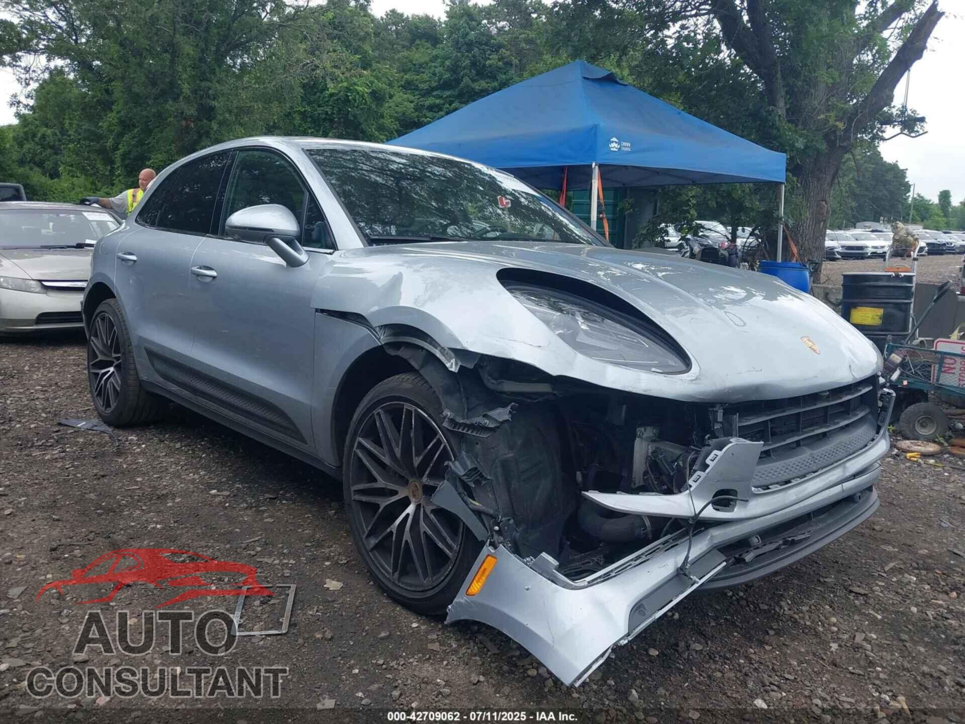 PORSCHE MACAN 2022 - WP1AA2A50NLB02183