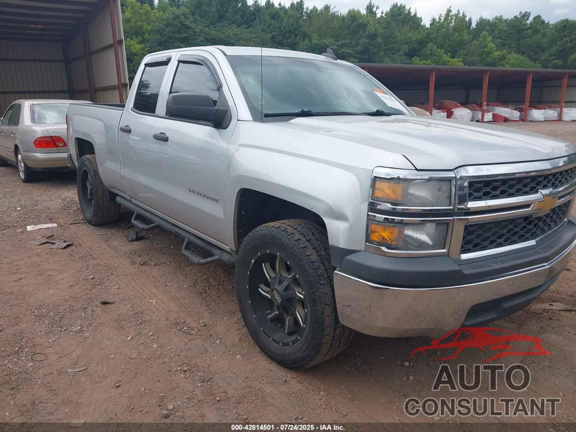 CHEVROLET SILVERADO 1500 2015 - 1GCRCPEC9FZ200311