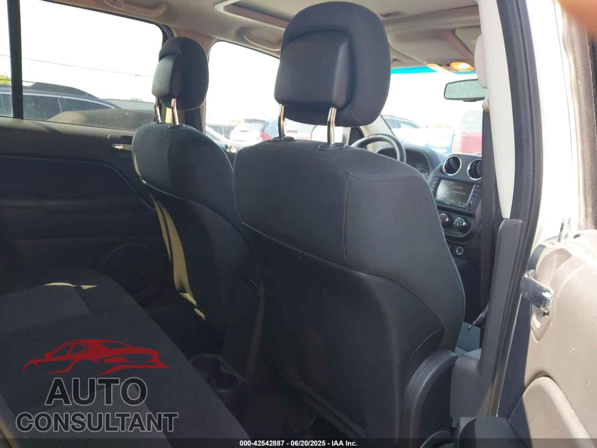 JEEP COMPASS 2013 - 1C4NJCEBXDD197188