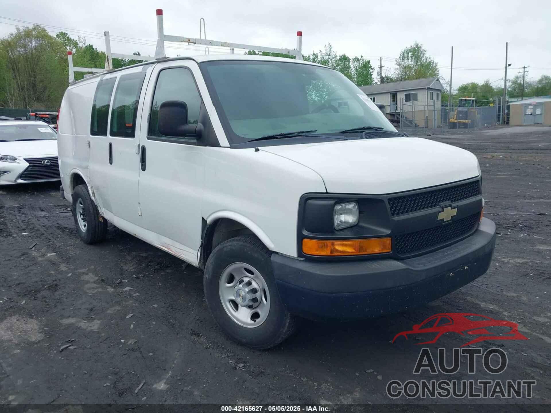 CHEVROLET EXPRESS 2500 2012 - 1GCWGFBG8C1112269