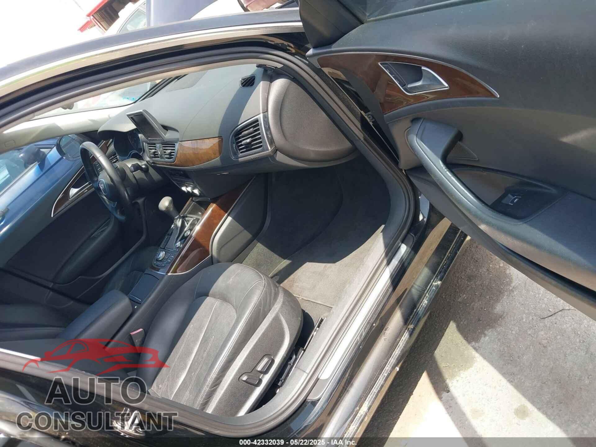 AUDI A6 2012 - WAUDFAFC6CN155003