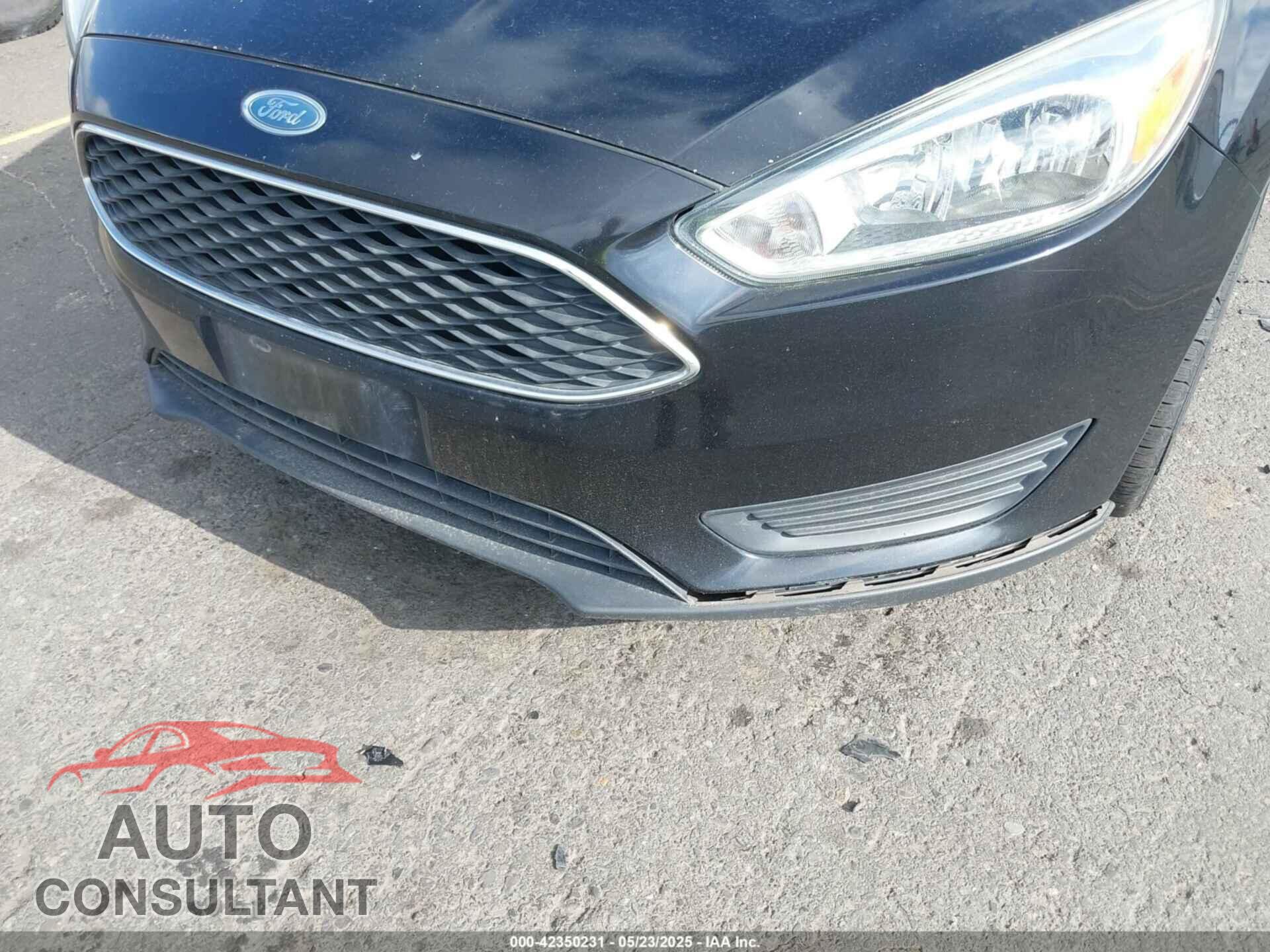 FORD FOCUS 2017 - 1FADP3F21HL218021