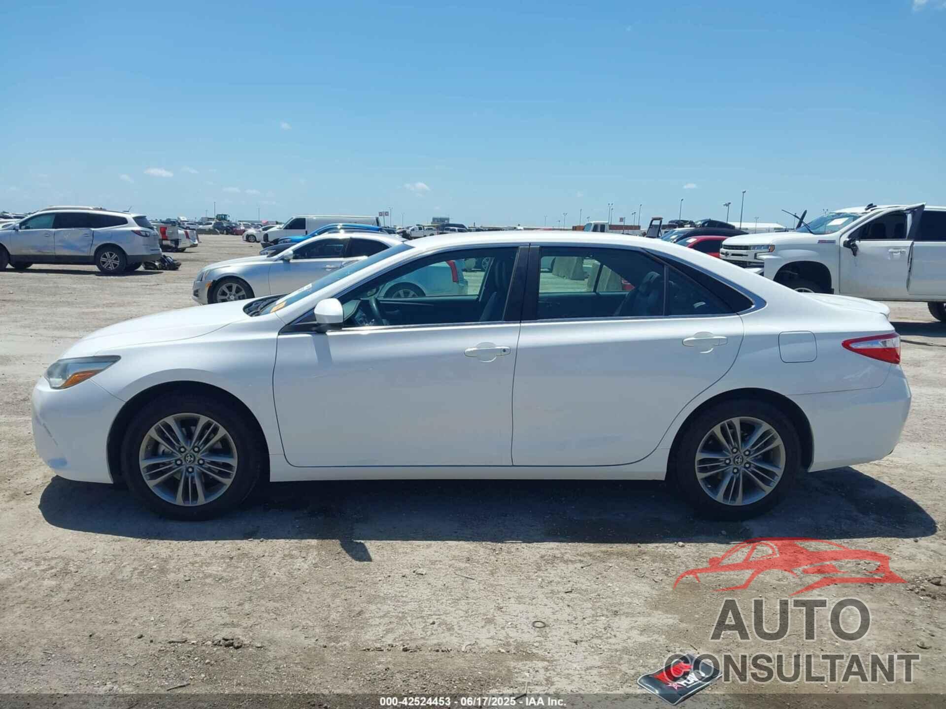 TOYOTA CAMRY 2017 - 4T1BF1FK8HU768654