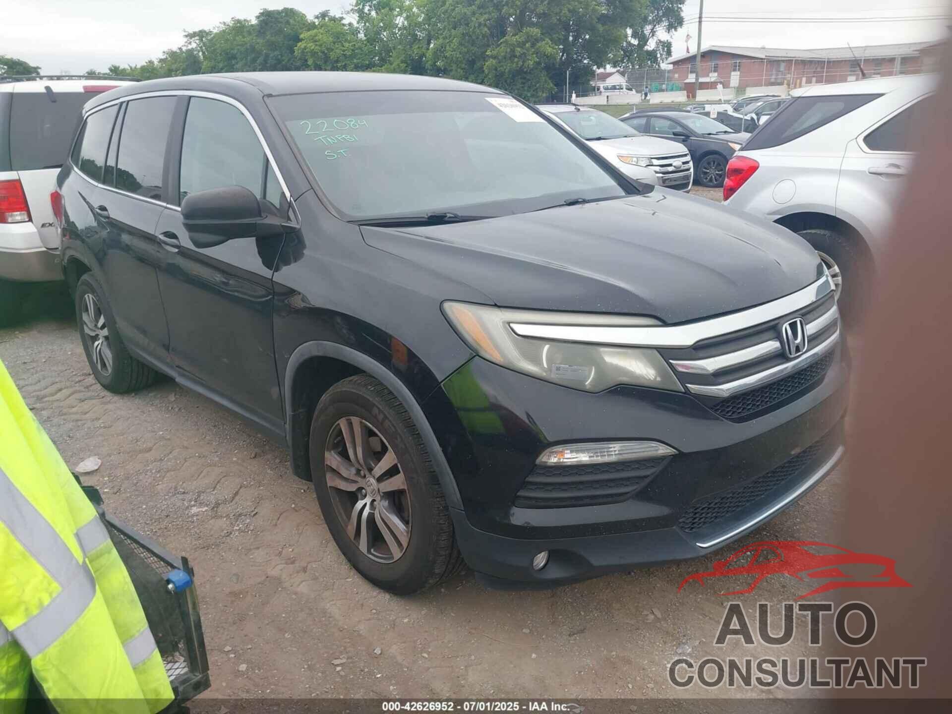 HONDA PILOT 2016 - 5FNYF5H35GB018051