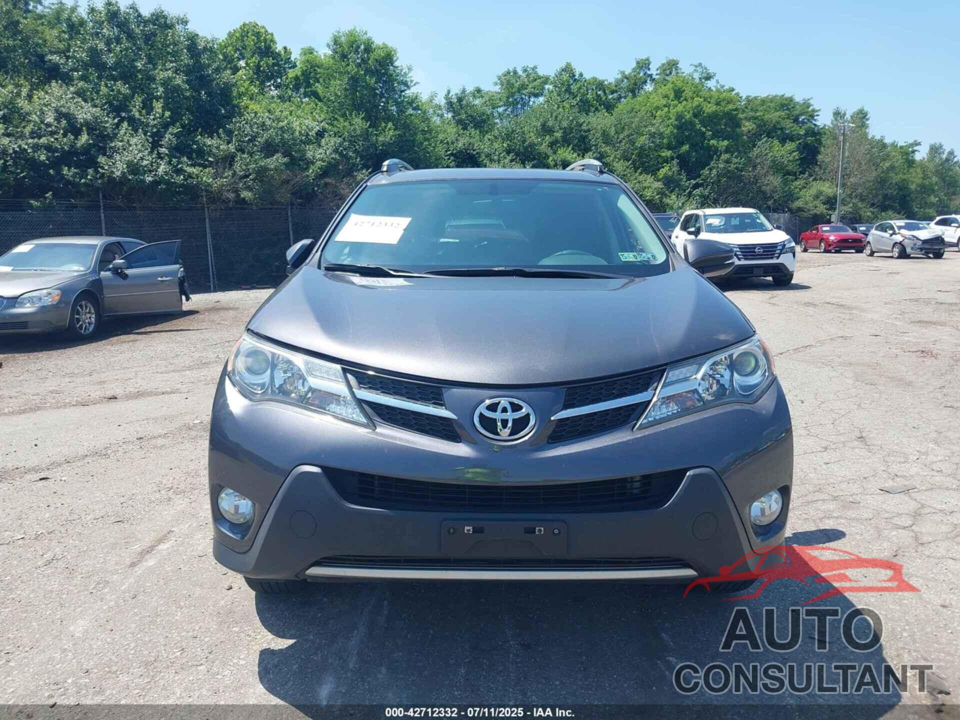TOYOTA RAV4 2015 - JTMWFREV2FJ051794