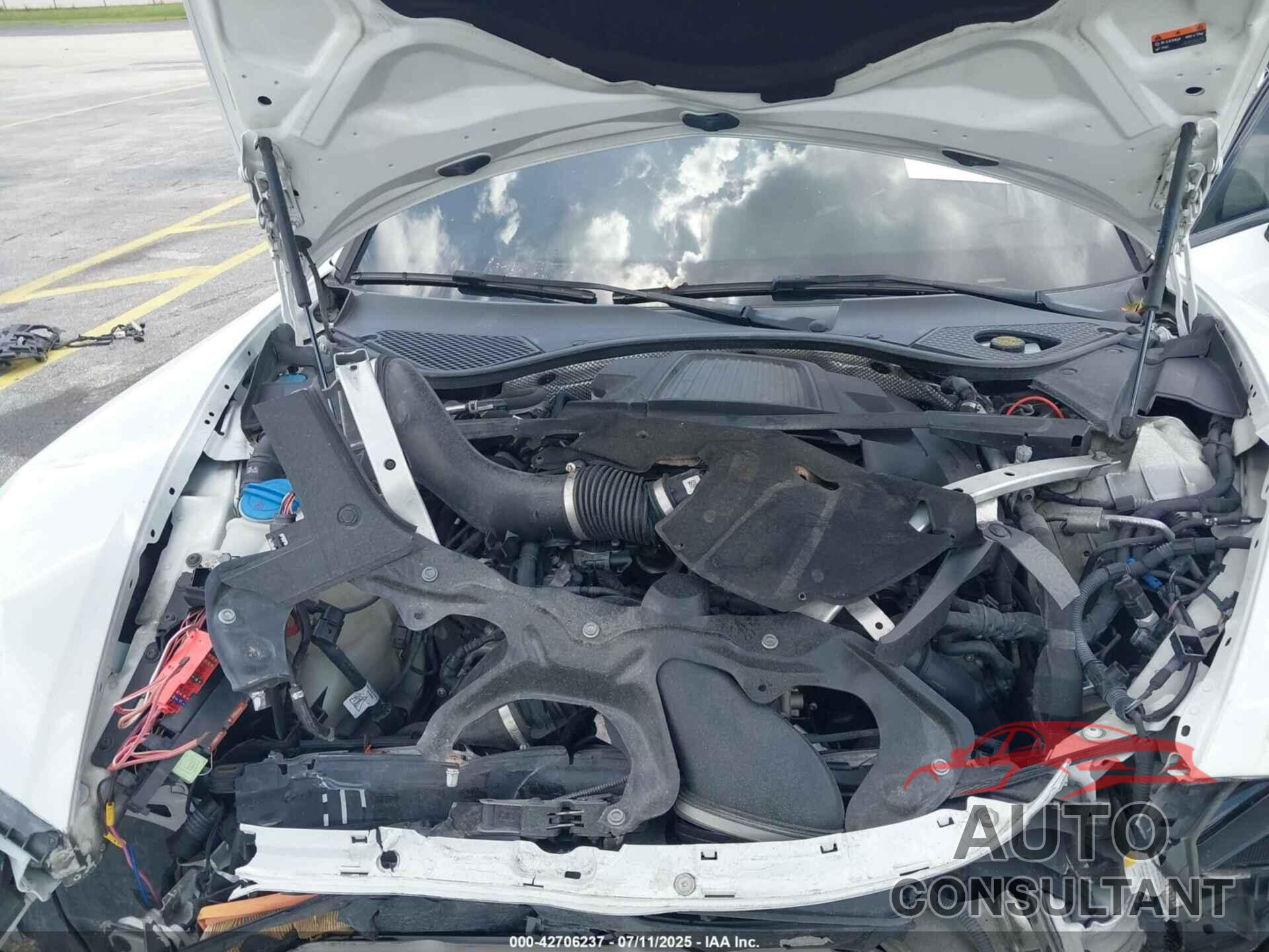 PORSCHE PANAMERA 2017 - WP0AA2A73HL103786