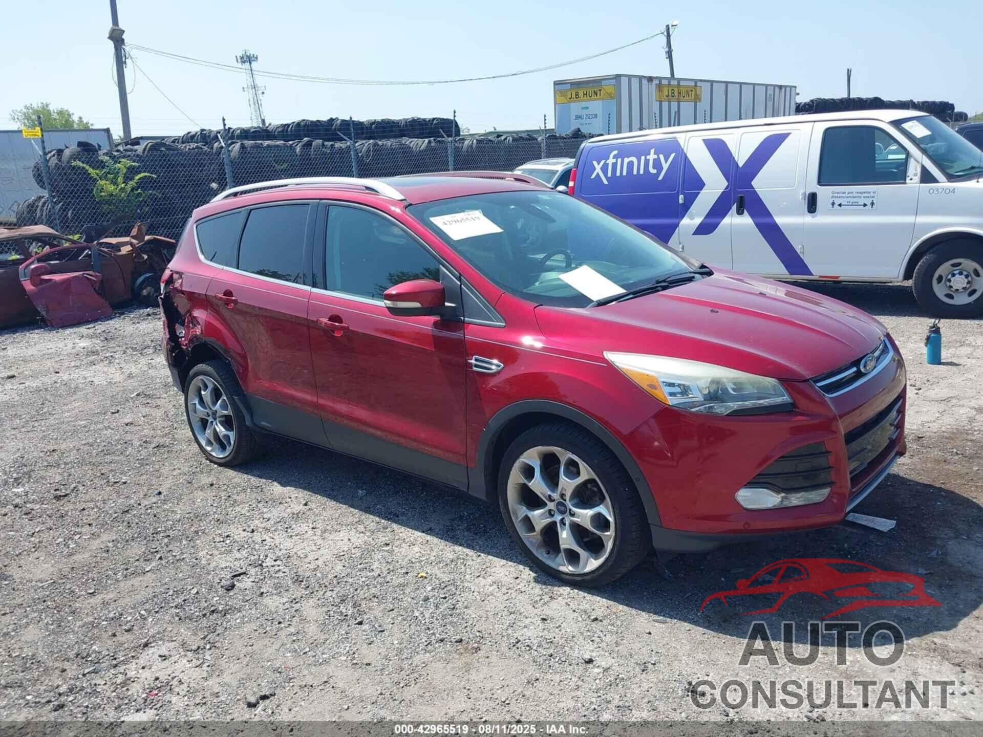 FORD ESCAPE 2015 - 1FMCU0J95FUC56422