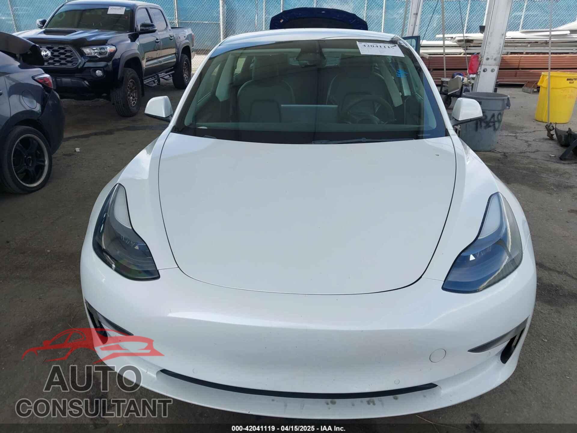 TESLA MODEL 3 2022 - 5YJ3E1EA5NF299550