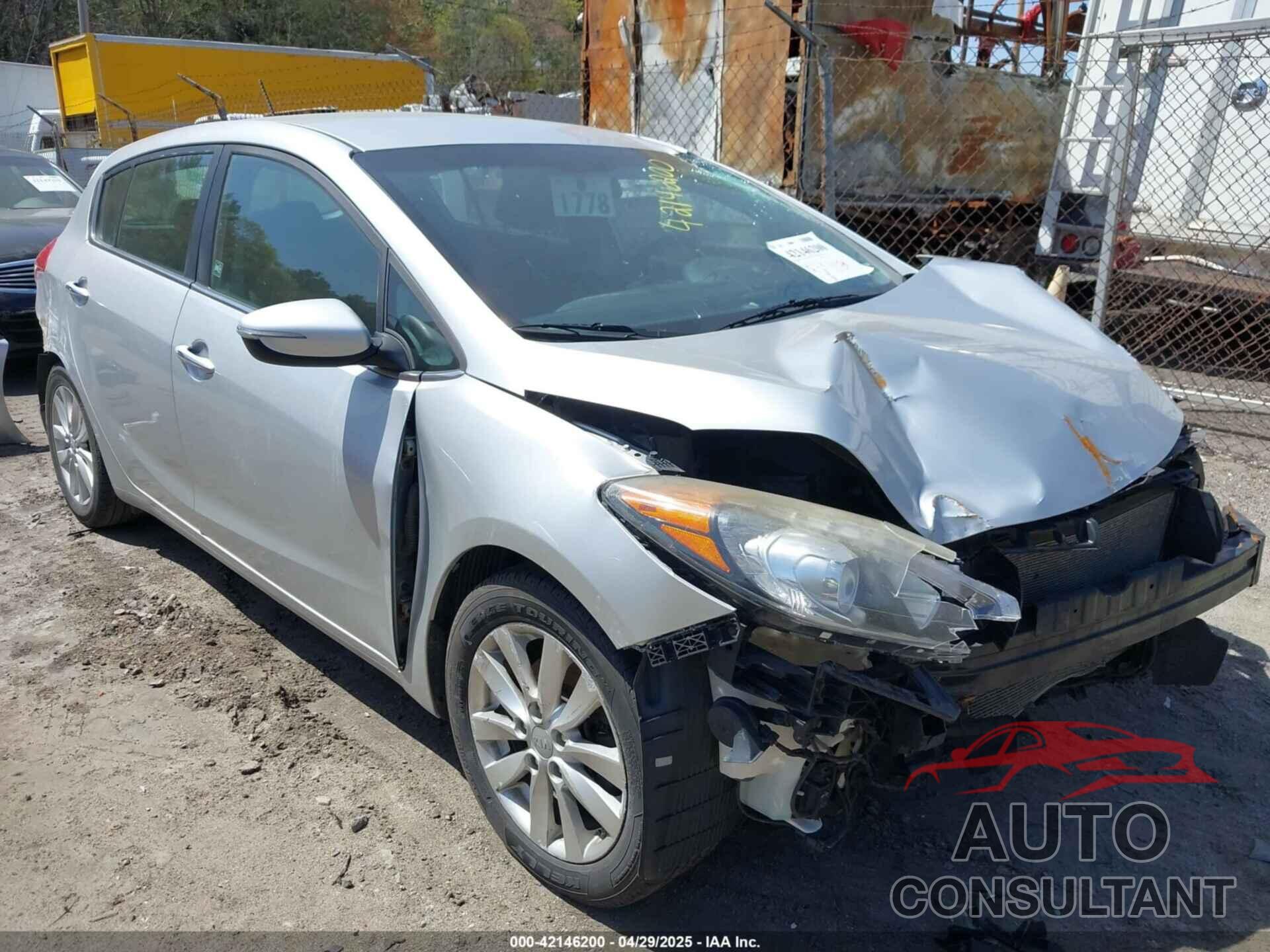 KIA FORTE 2015 - KNAFX5A86F5364682