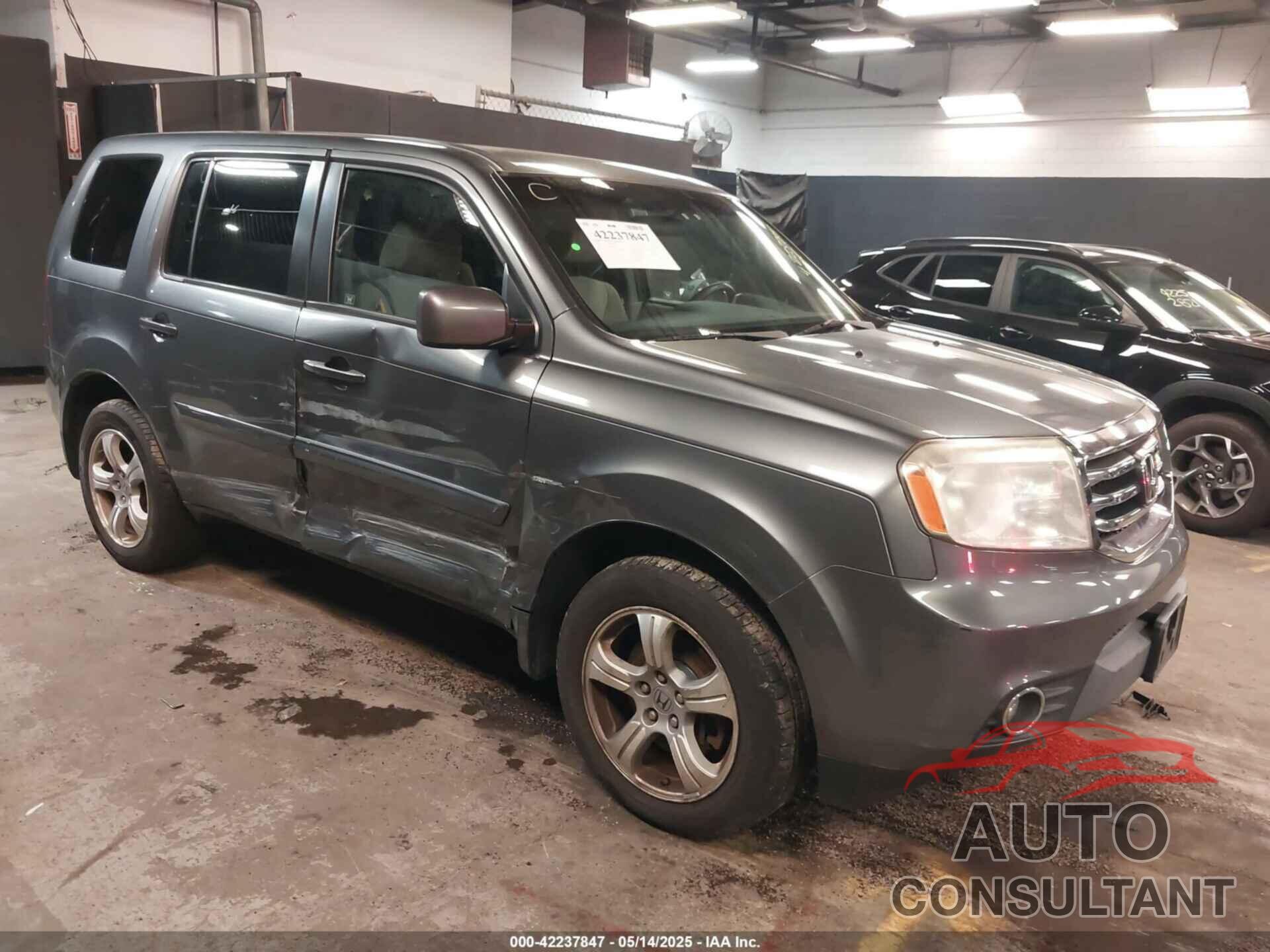 HONDA PILOT 2012 - 5FNYF4H47CB023555