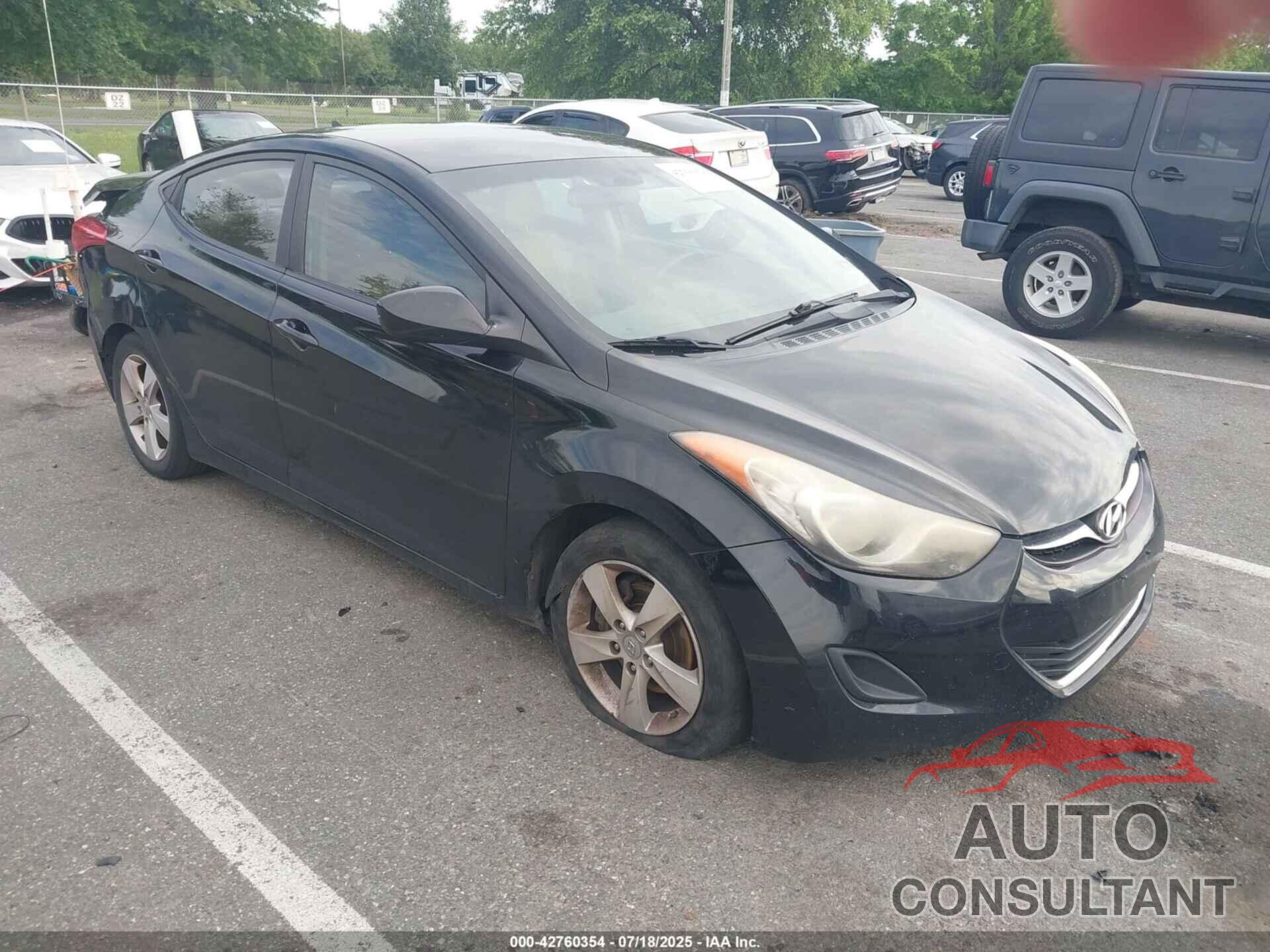 HYUNDAI ELANTRA 2011 - KMHDH4AE1BU105794