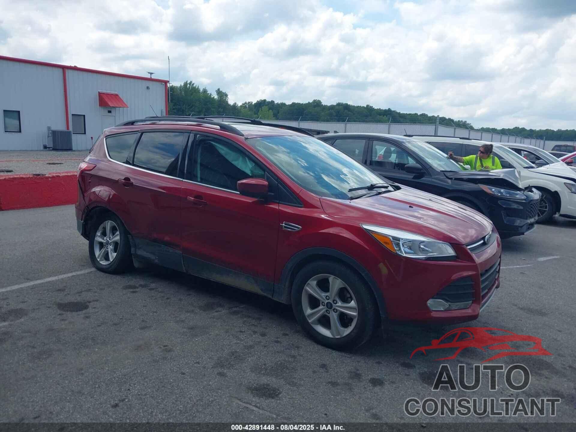 FORD ESCAPE 2015 - 1FMCU0GX0FUA66775
