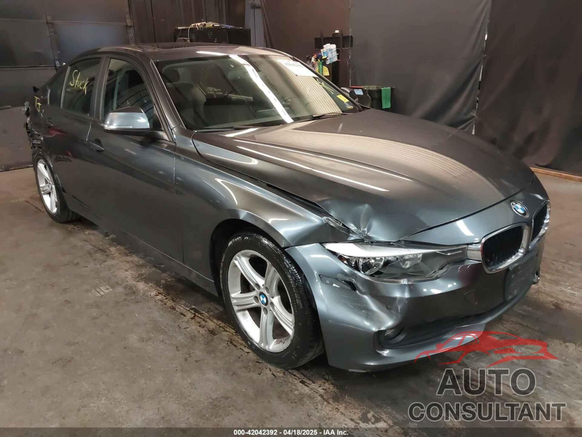 BMW 320I 2015 - WBA3C3G57FNS76157