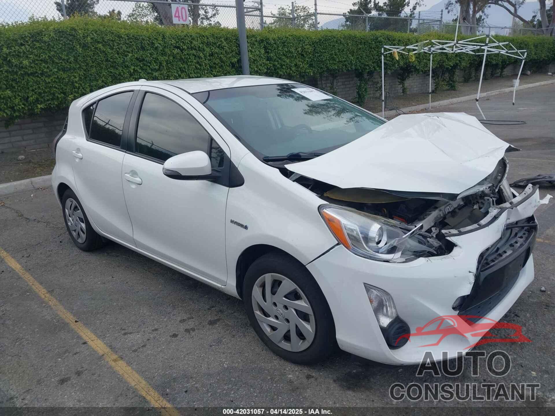 TOYOTA PRIUS C 2015 - JTDKDTB3XF1097538
