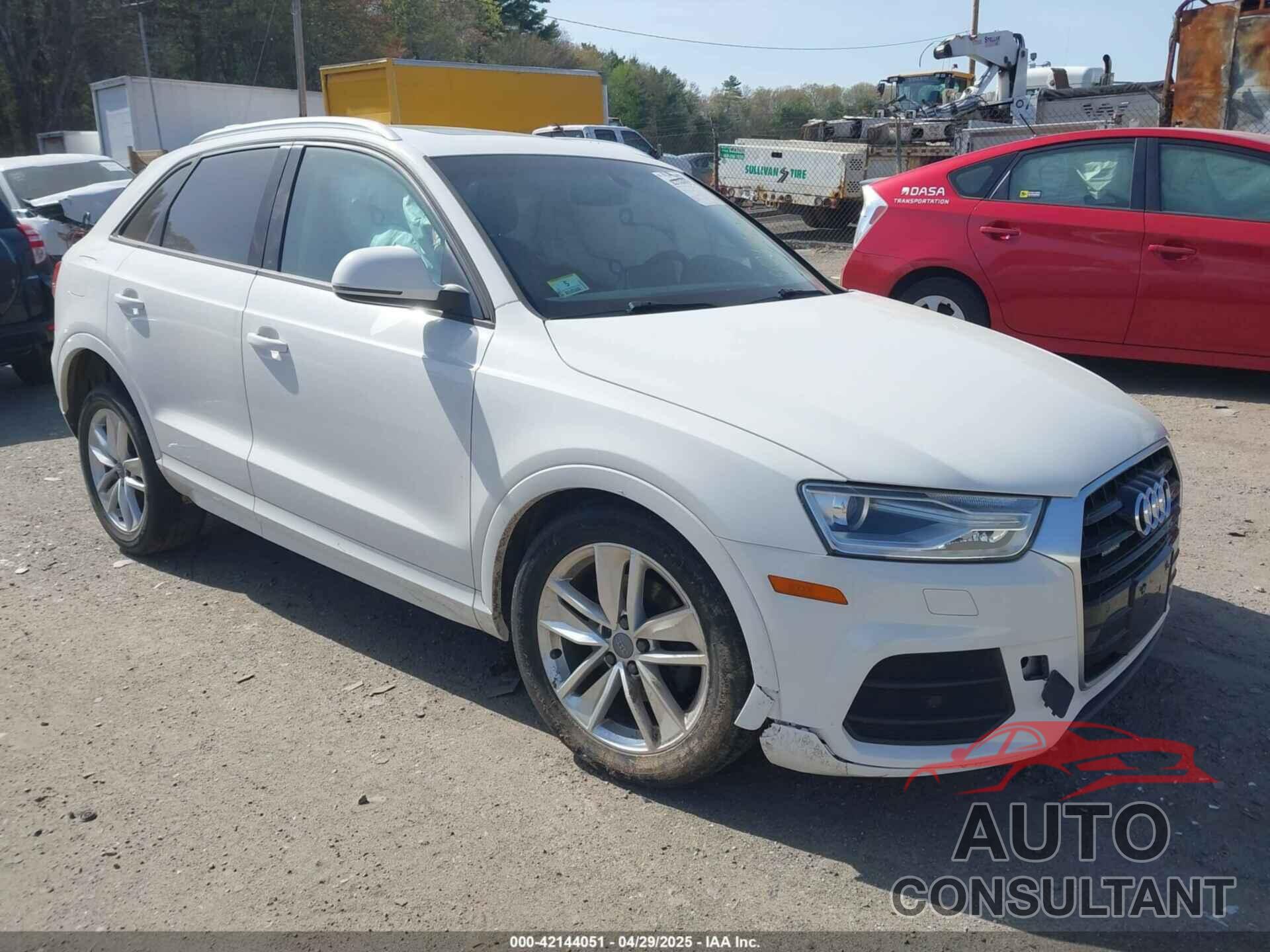 AUDI Q3 2017 - WA1ECCFS9HR005867