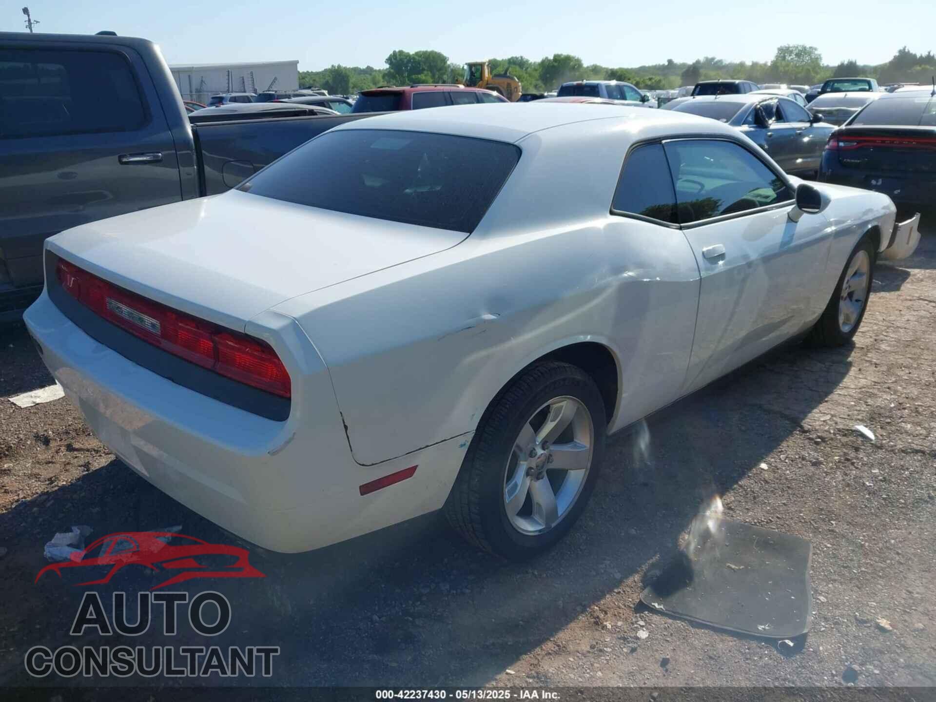DODGE CHALLENGER 2014 - 2C3CDYAG7EH204099