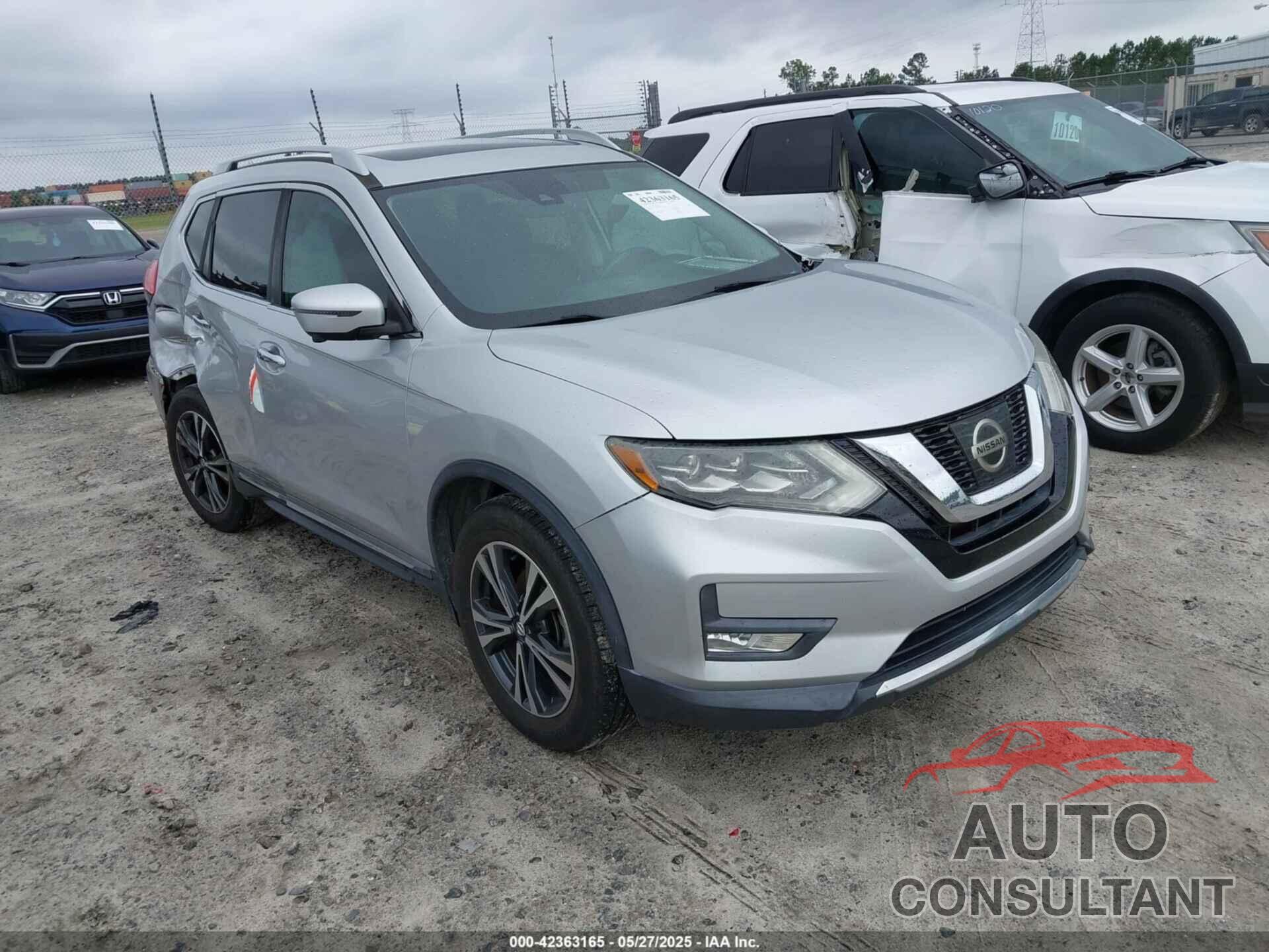 NISSAN ROGUE 2017 - 5N1AT2MT7HC756667