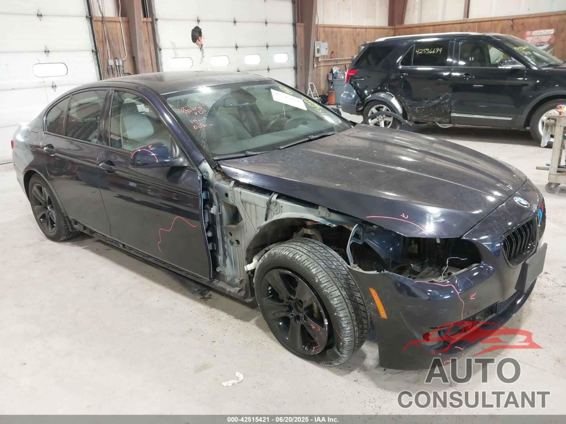 BMW 528I 2012 - WBAXG5C52CDX03902