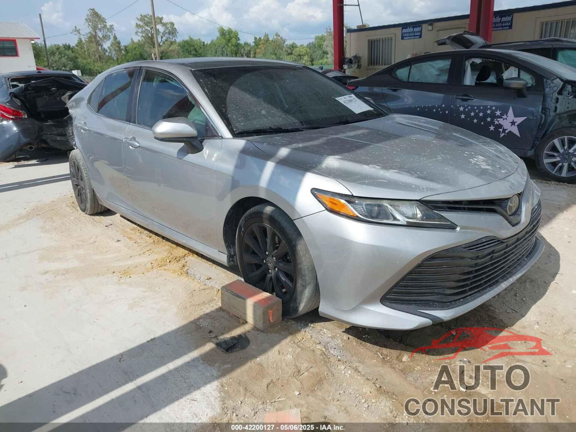 TOYOTA CAMRY 2019 - 4T1B11HK8KU228482