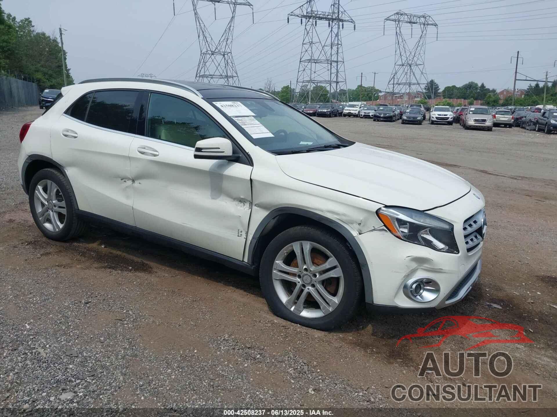 MERCEDES-BENZ GLA 250 2018 - WDCTG4GB1JJ370578