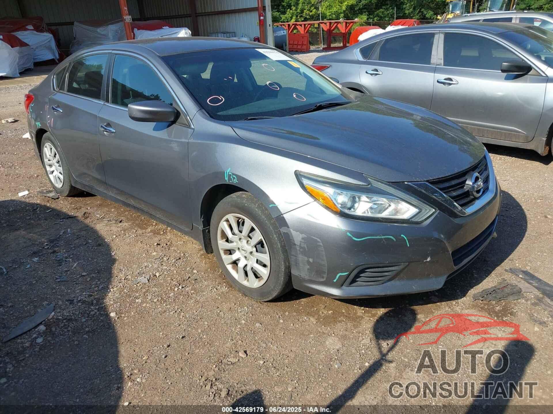 NISSAN ALTIMA 2017 - 1N4AL3AP4HN347540