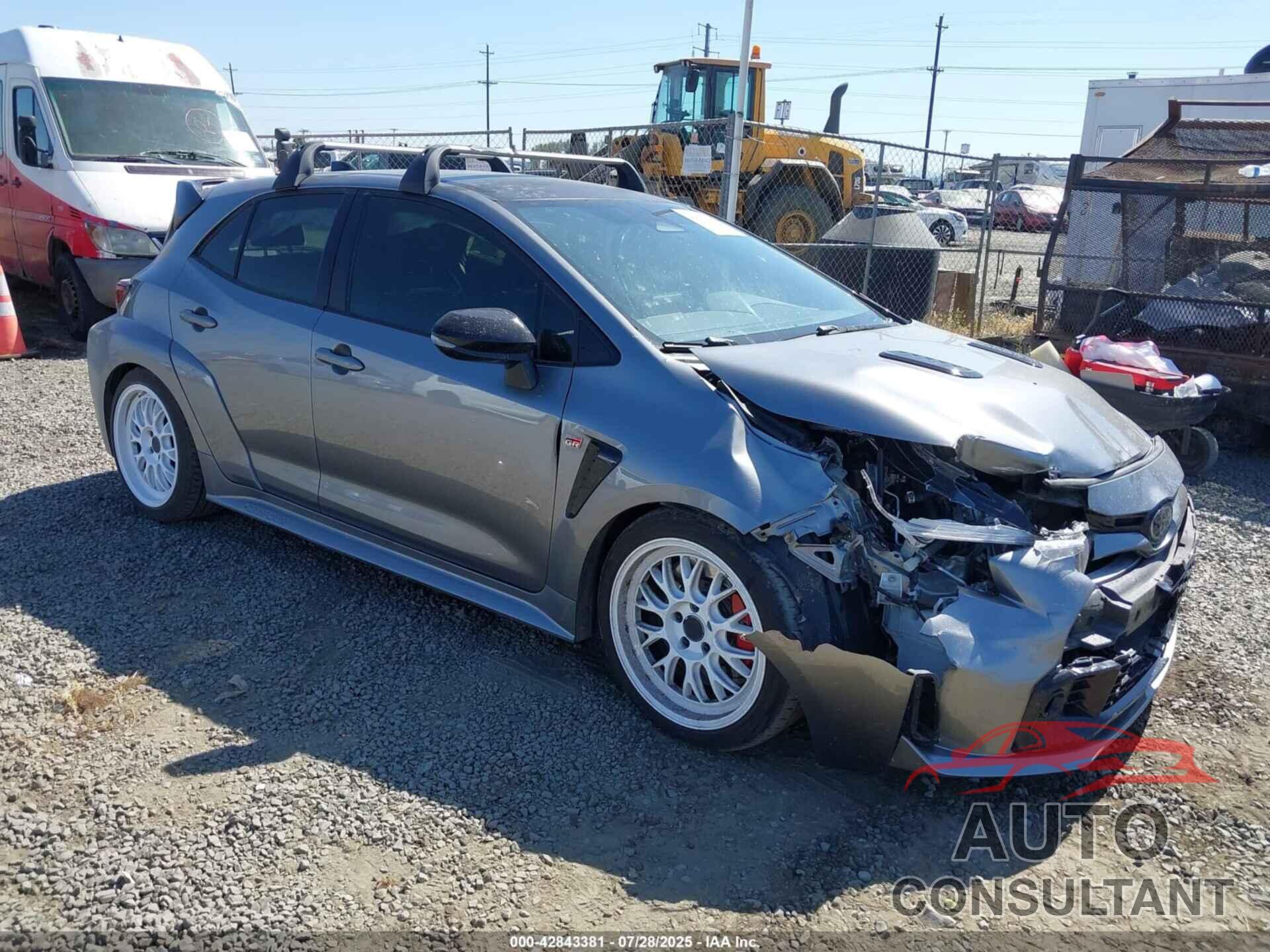 TOYOTA GR COROLLA 2023 - JTNABAAE2PA003965
