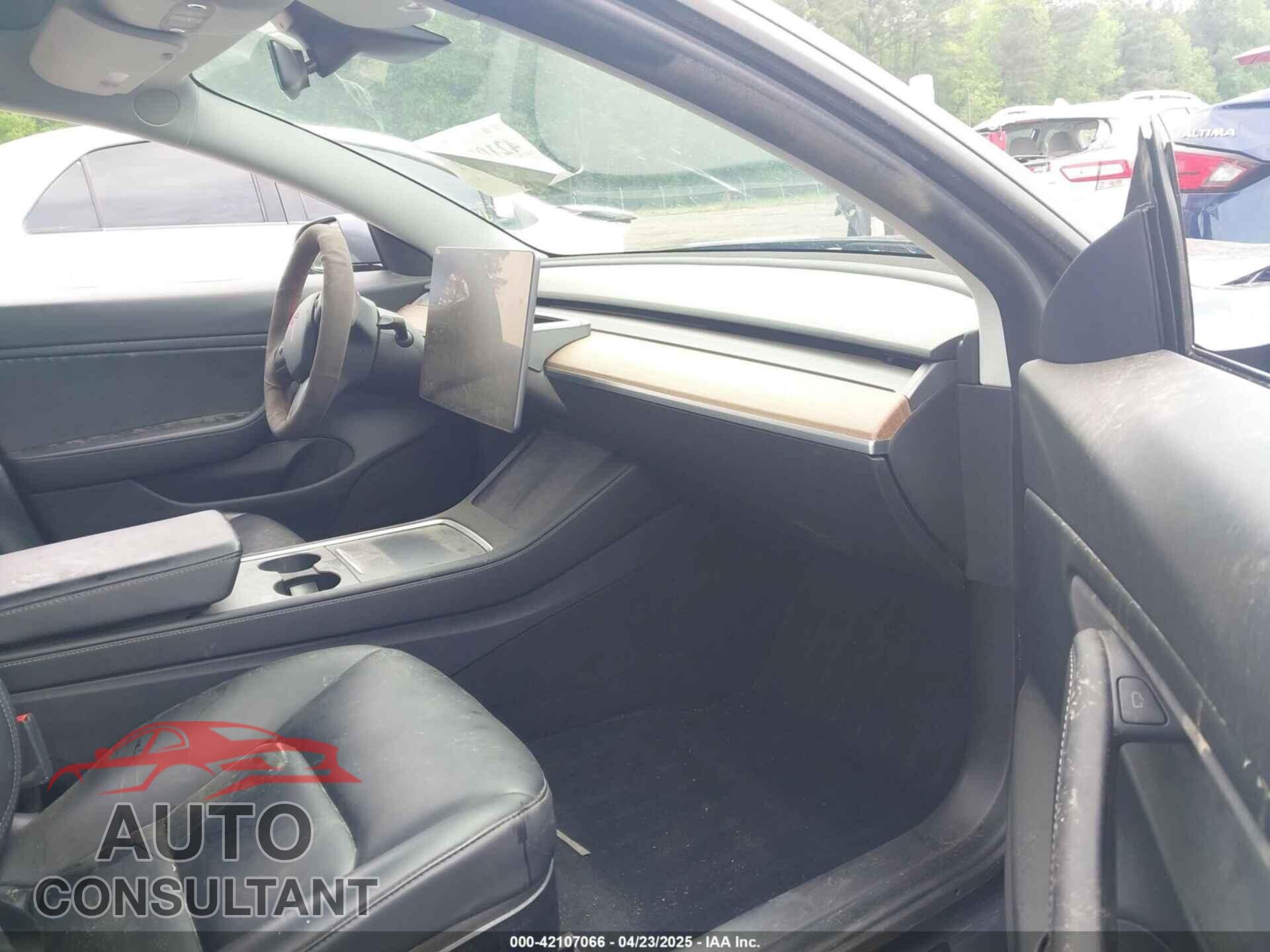 TESLA MODEL 3 2021 - 5YJ3E1EB7MF923632