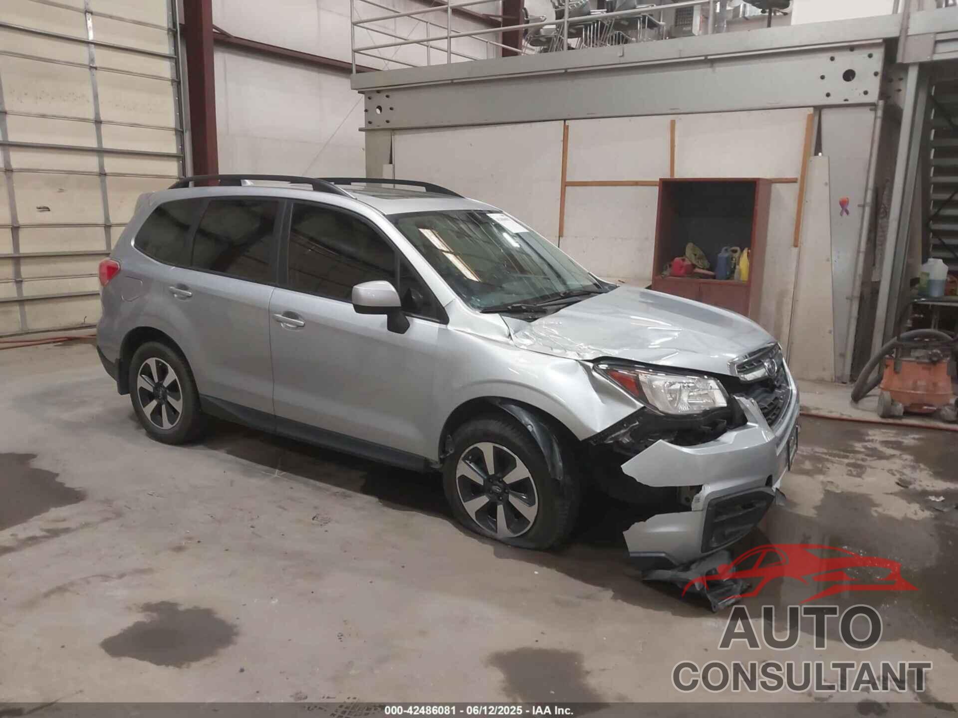 SUBARU FORESTER 2018 - JF2SJAEC1JH442076