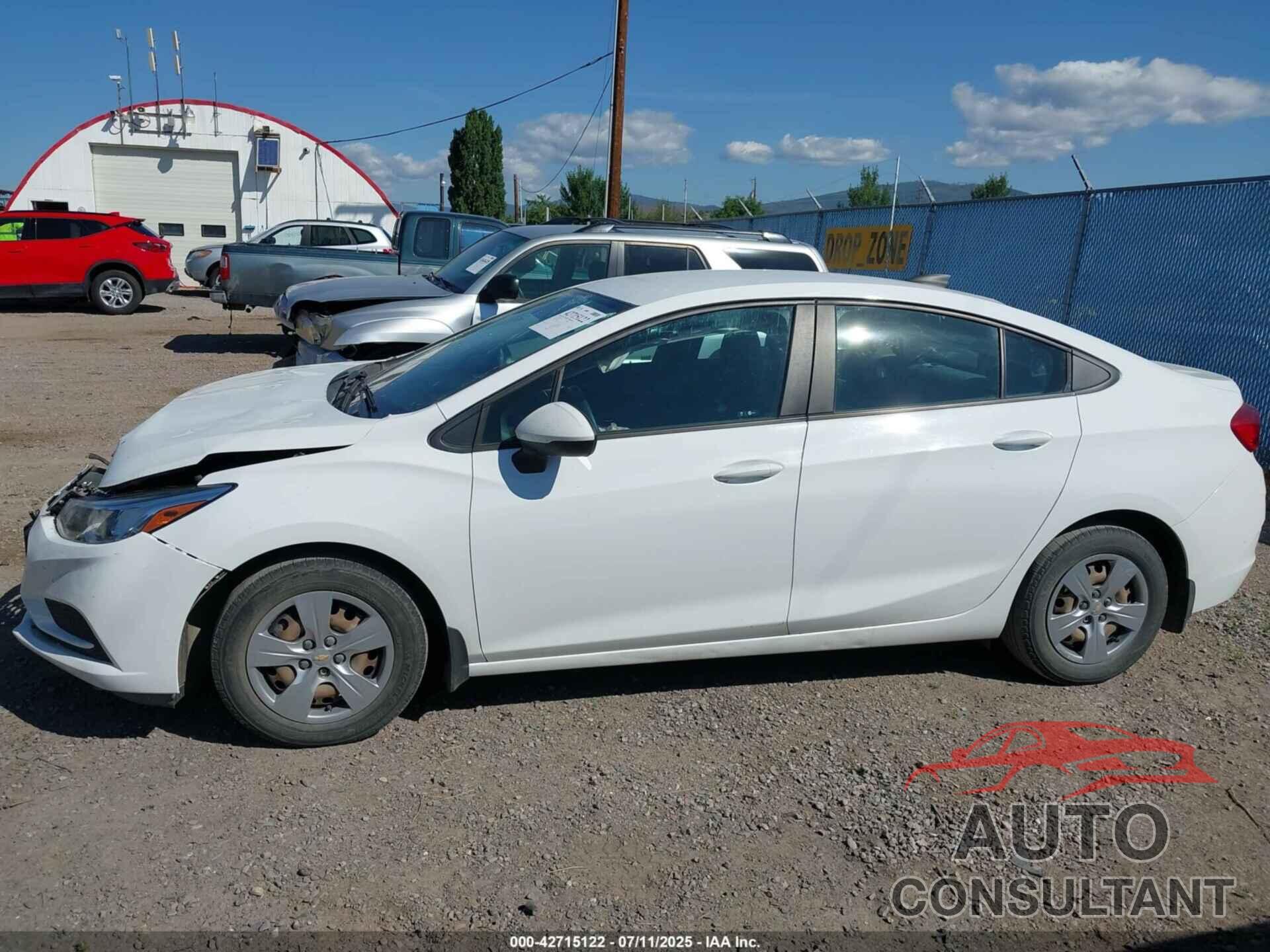 CHEVROLET CRUZE 2018 - 1G1BC5SM4J7149901