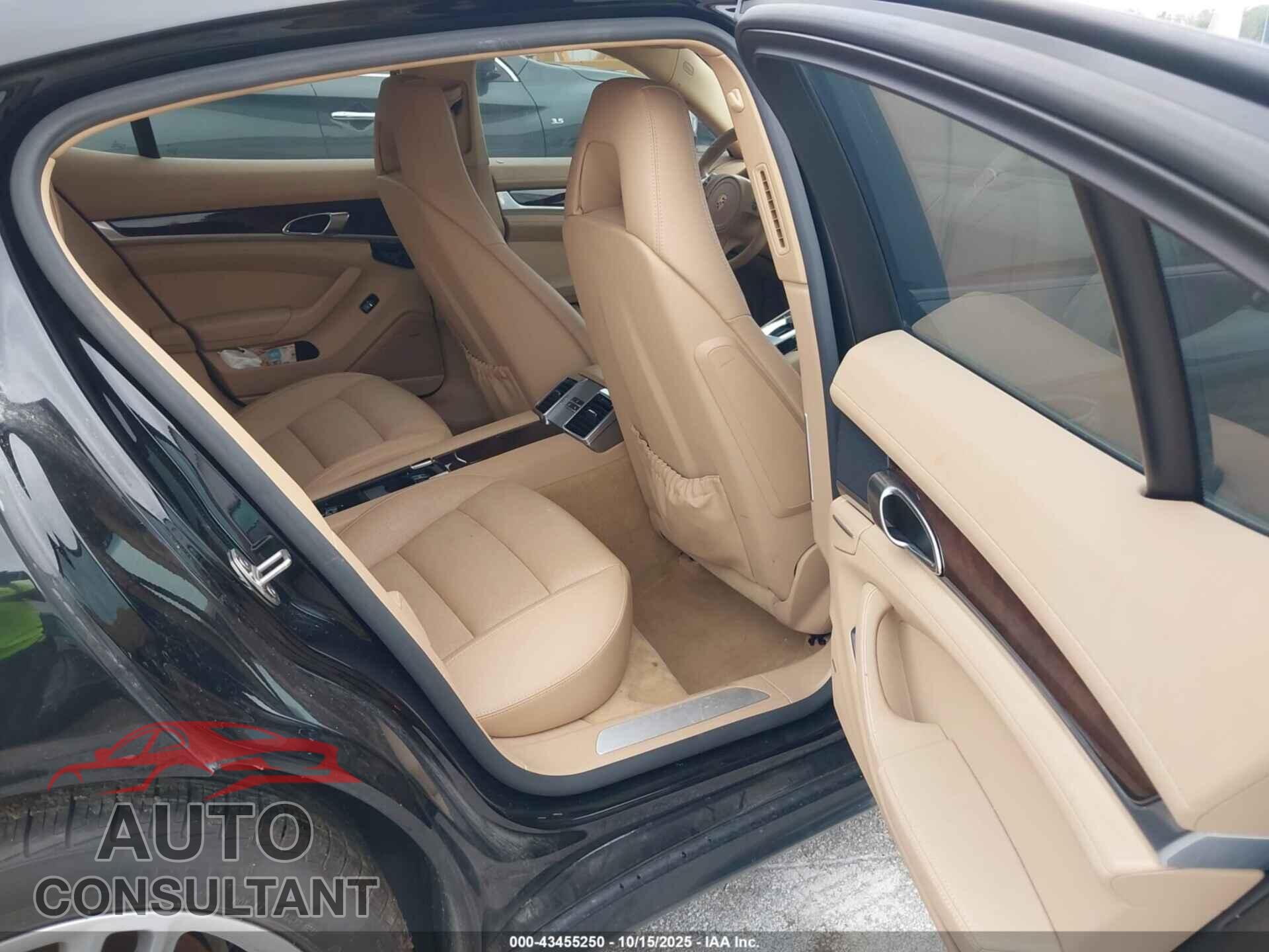 PORSCHE PANAMERA 2014 - WP0AA2A71EL013497