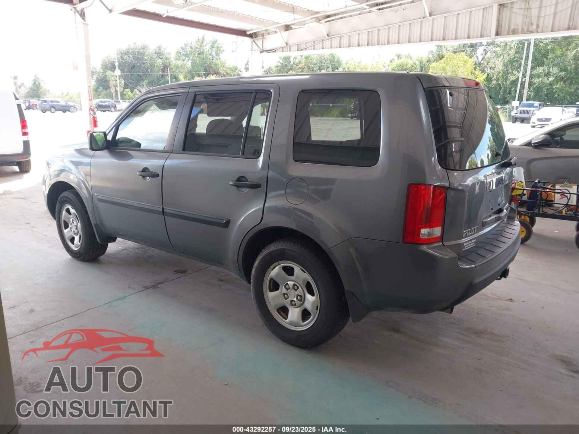 HONDA PILOT 2011 - 5FNYF3H25BB054830