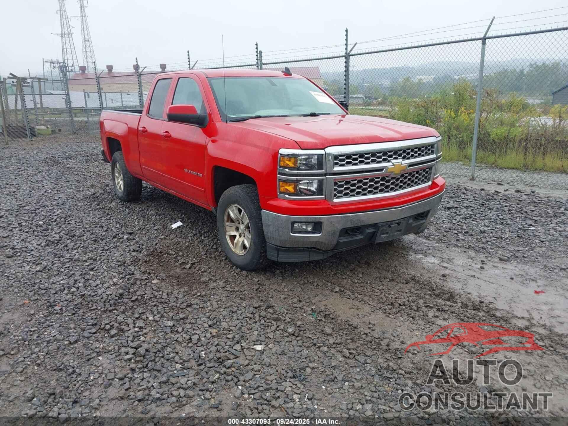 CHEVROLET SILVERADO 1500 2015 - 1GCVKREH3FZ166827