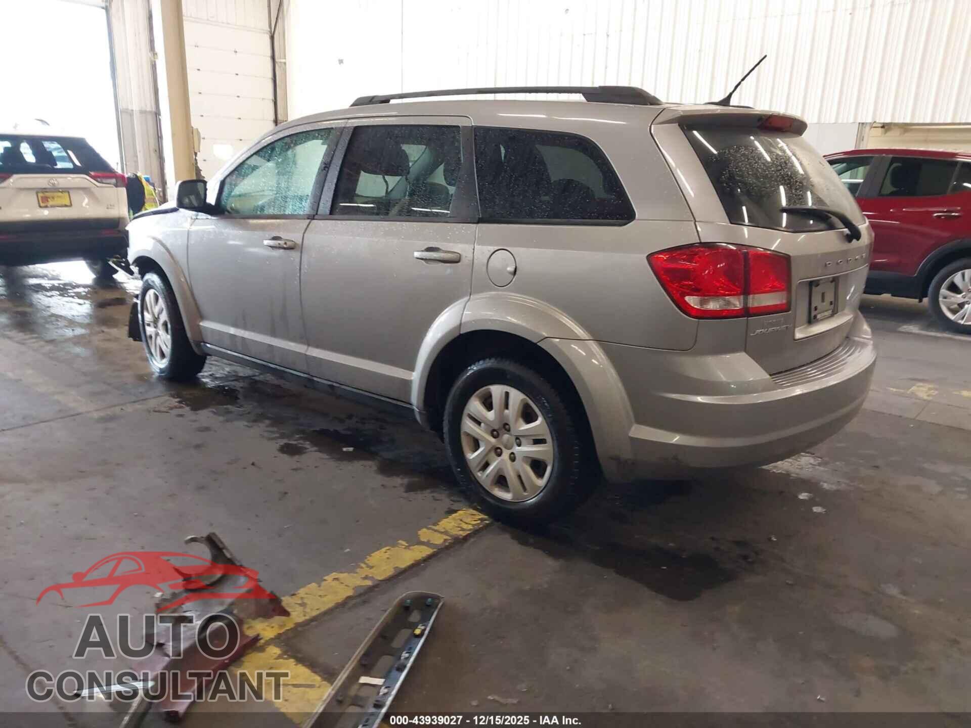 DODGE JOURNEY 2015 - 3C4PDCAB9FT577772