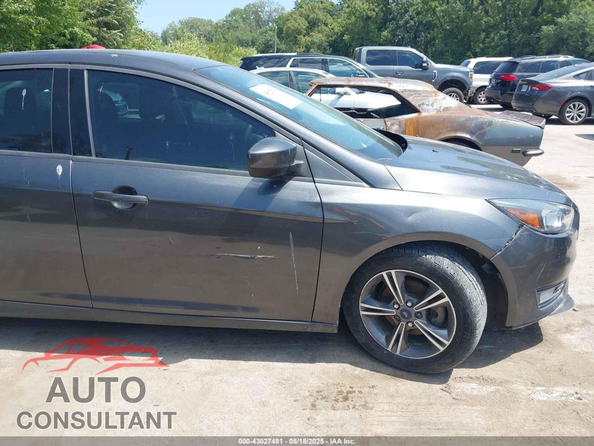 FORD FOCUS 2018 - 1FADP3FE2JL259581