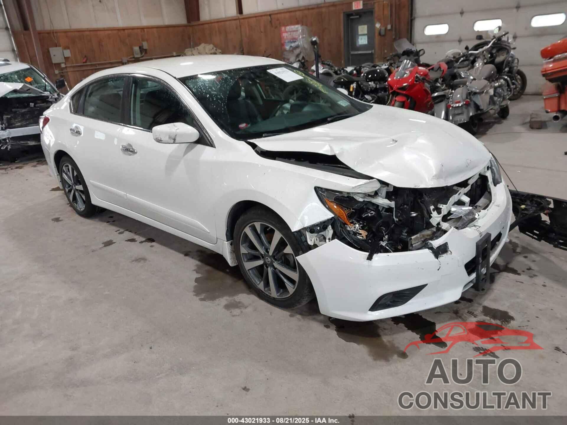 NISSAN ALTIMA 2017 - 1N4AL3AP0HC487662