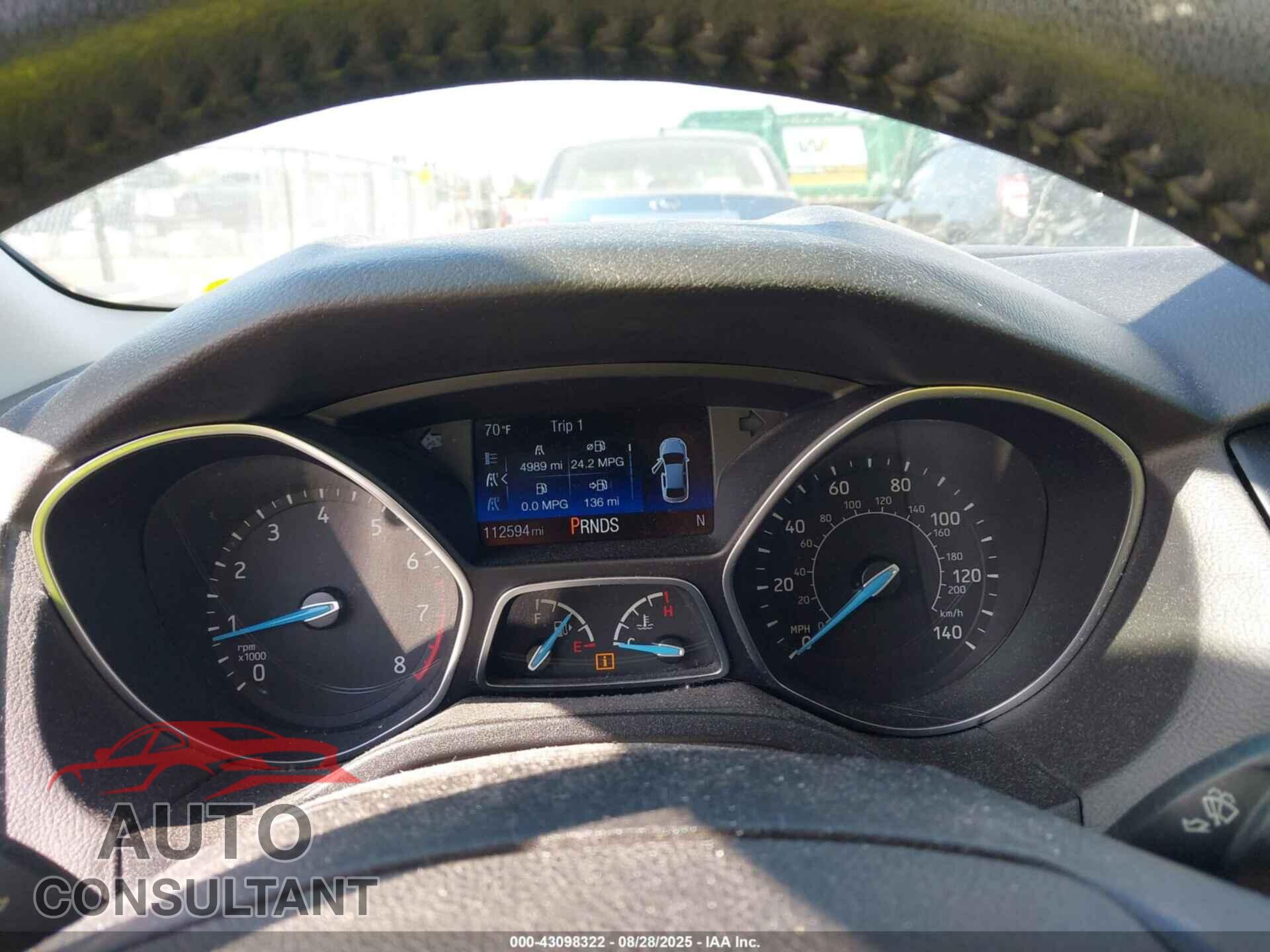 FORD FOCUS 2015 - 1FADP3F21FL247693