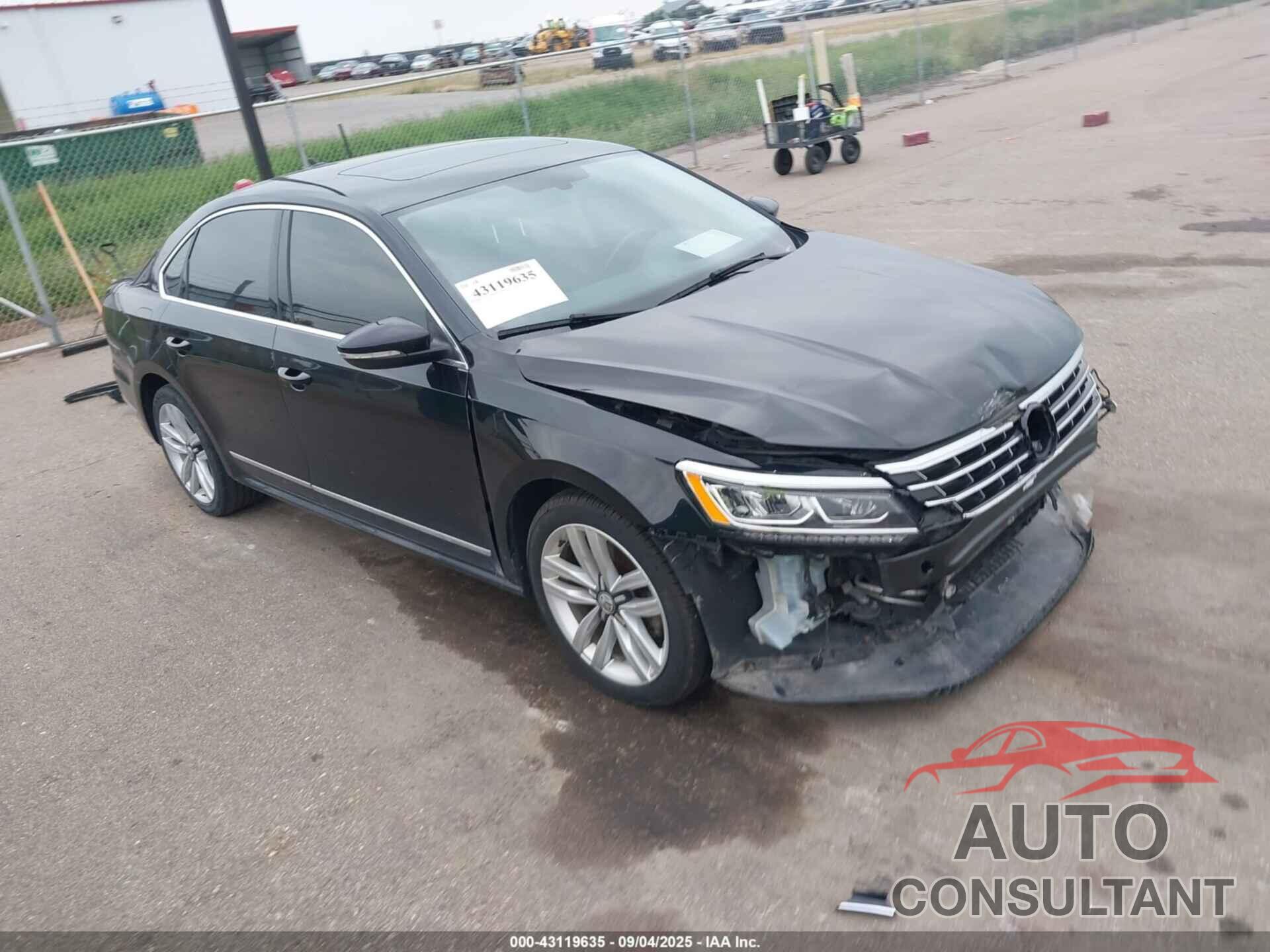 VOLKSWAGEN PASSAT 2017 - 1VWGT7A37HC063658
