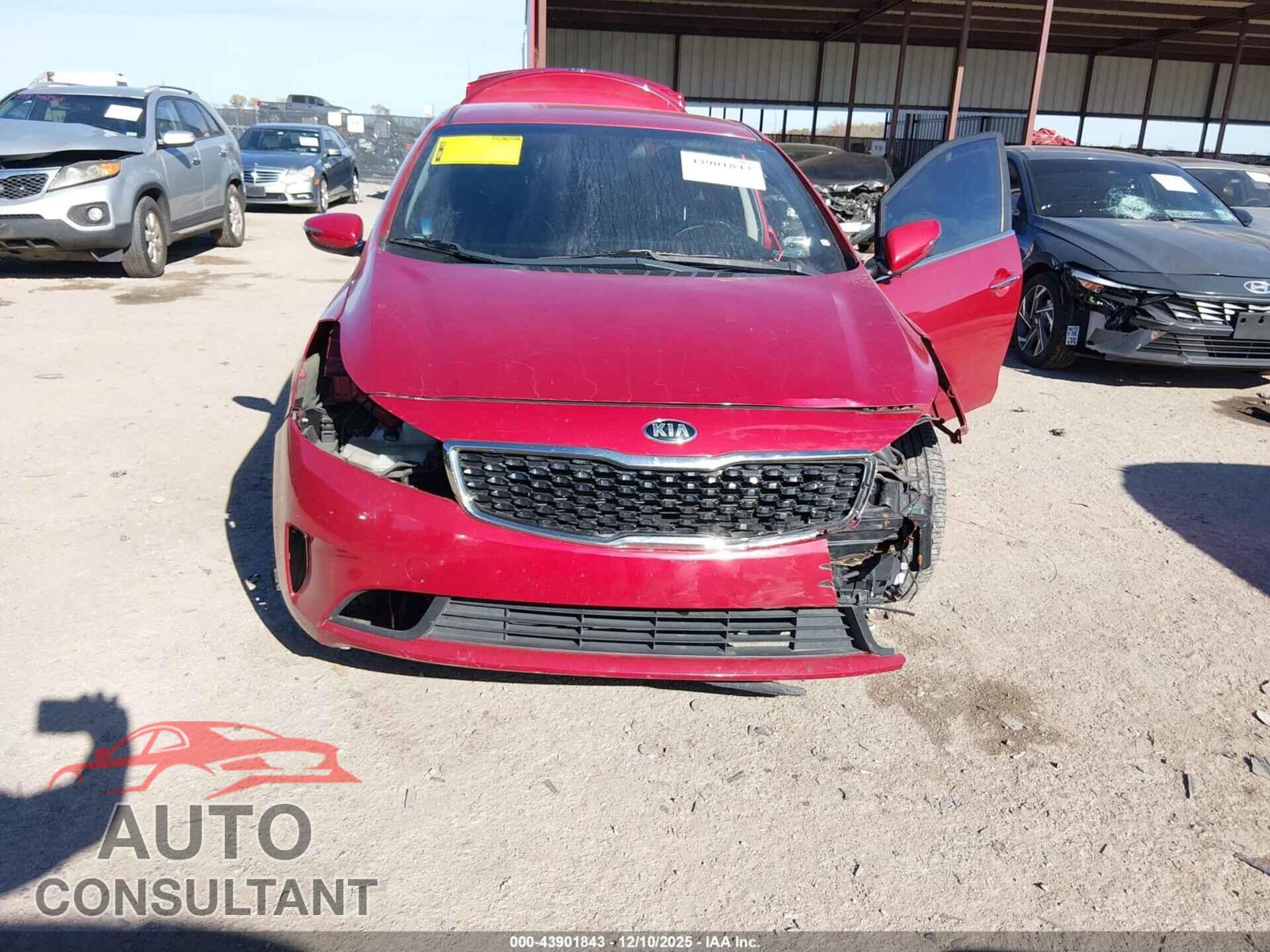 KIA FORTE 2017 - 3KPFL4A88HE044876