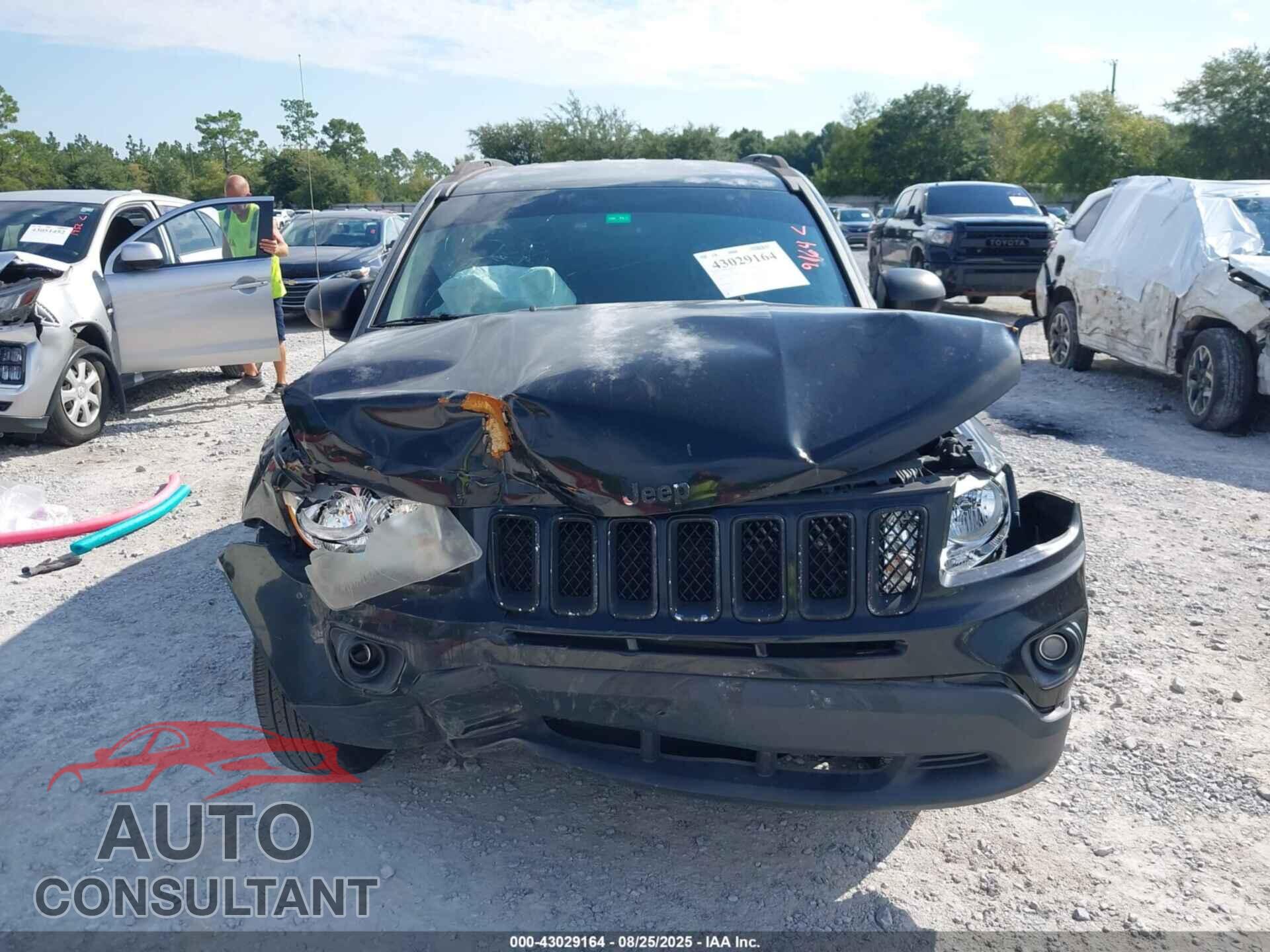 JEEP COMPASS 2012 - 1C4NJCBB8CD508989