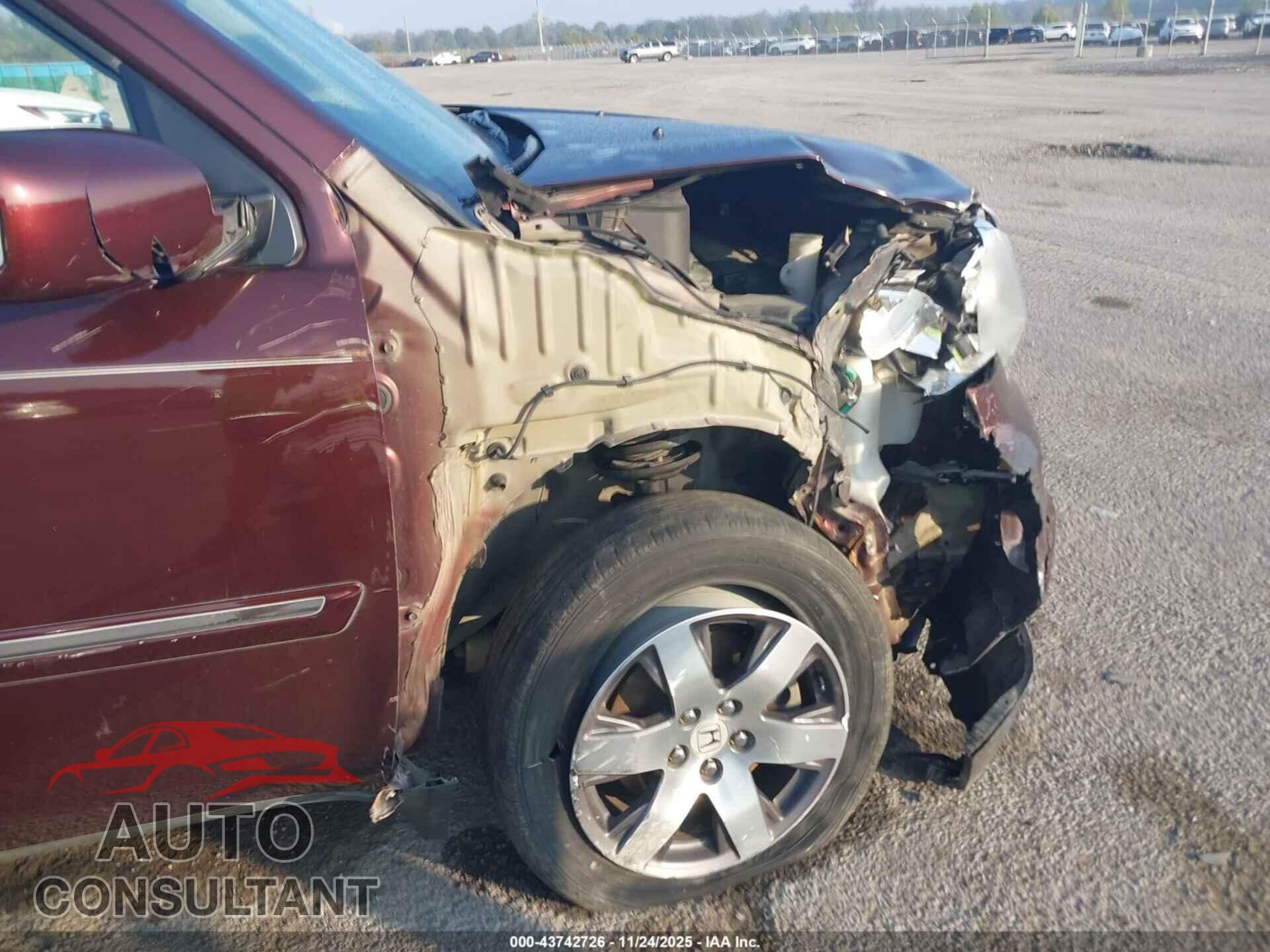 HONDA PILOT 2012 - 5FNYF3H96CB040689