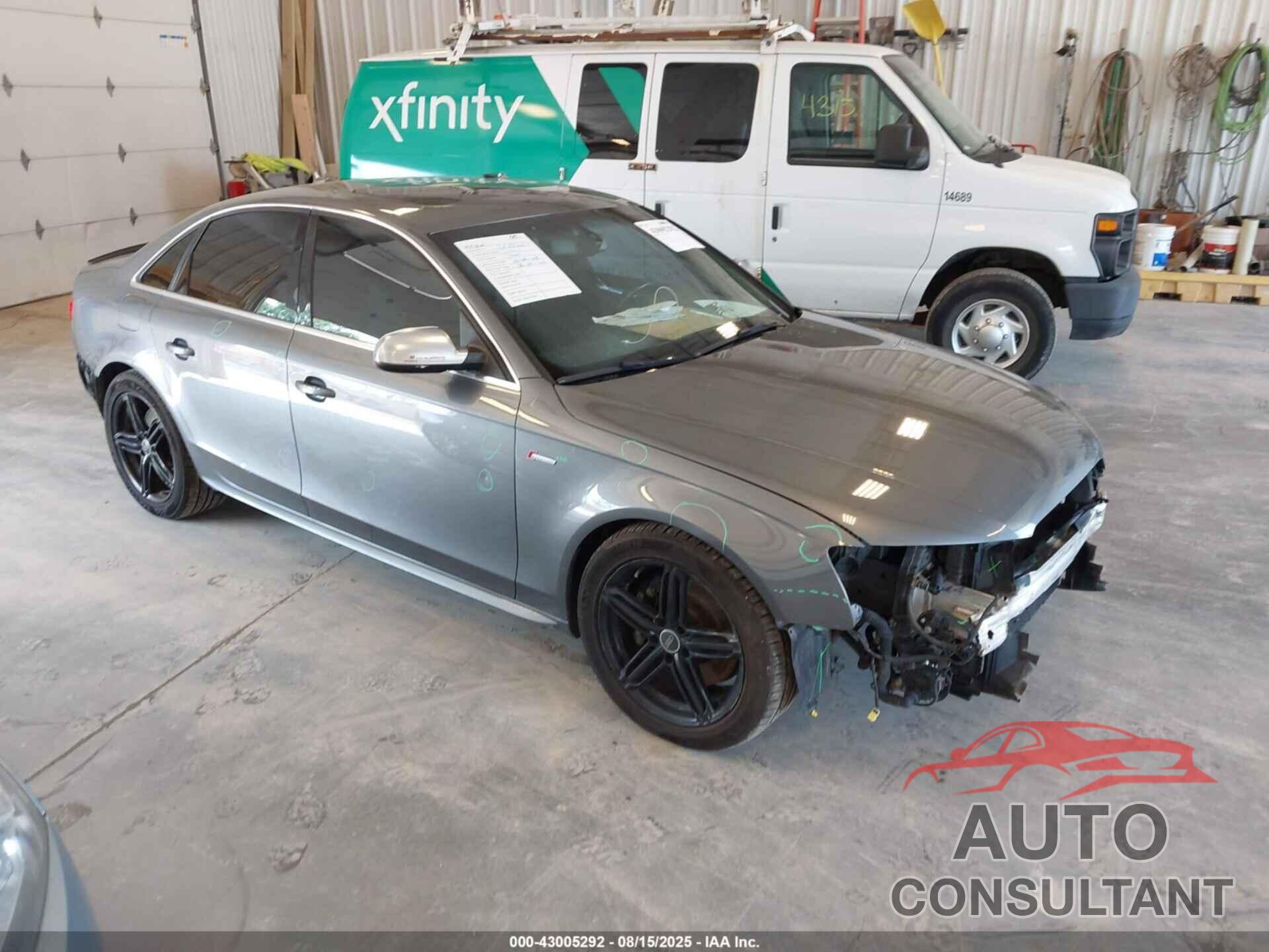 AUDI S4 2014 - WAUBGAFL0EA006021