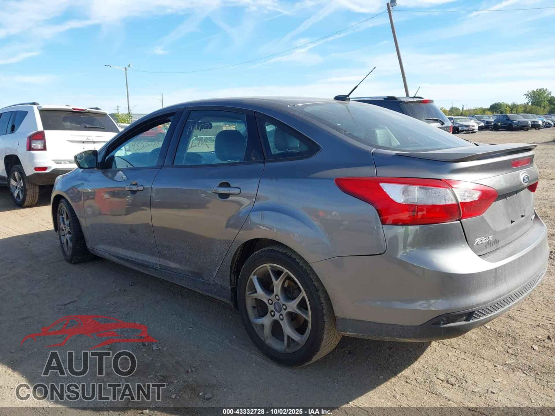FORD FOCUS 2014 - 1FADP3F27EL161187