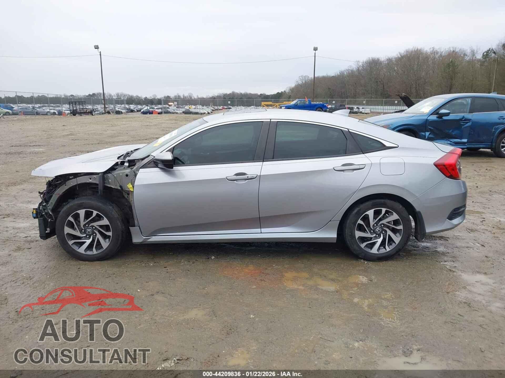 HONDA CIVIC 2017 - 19XFC2F79HE016797