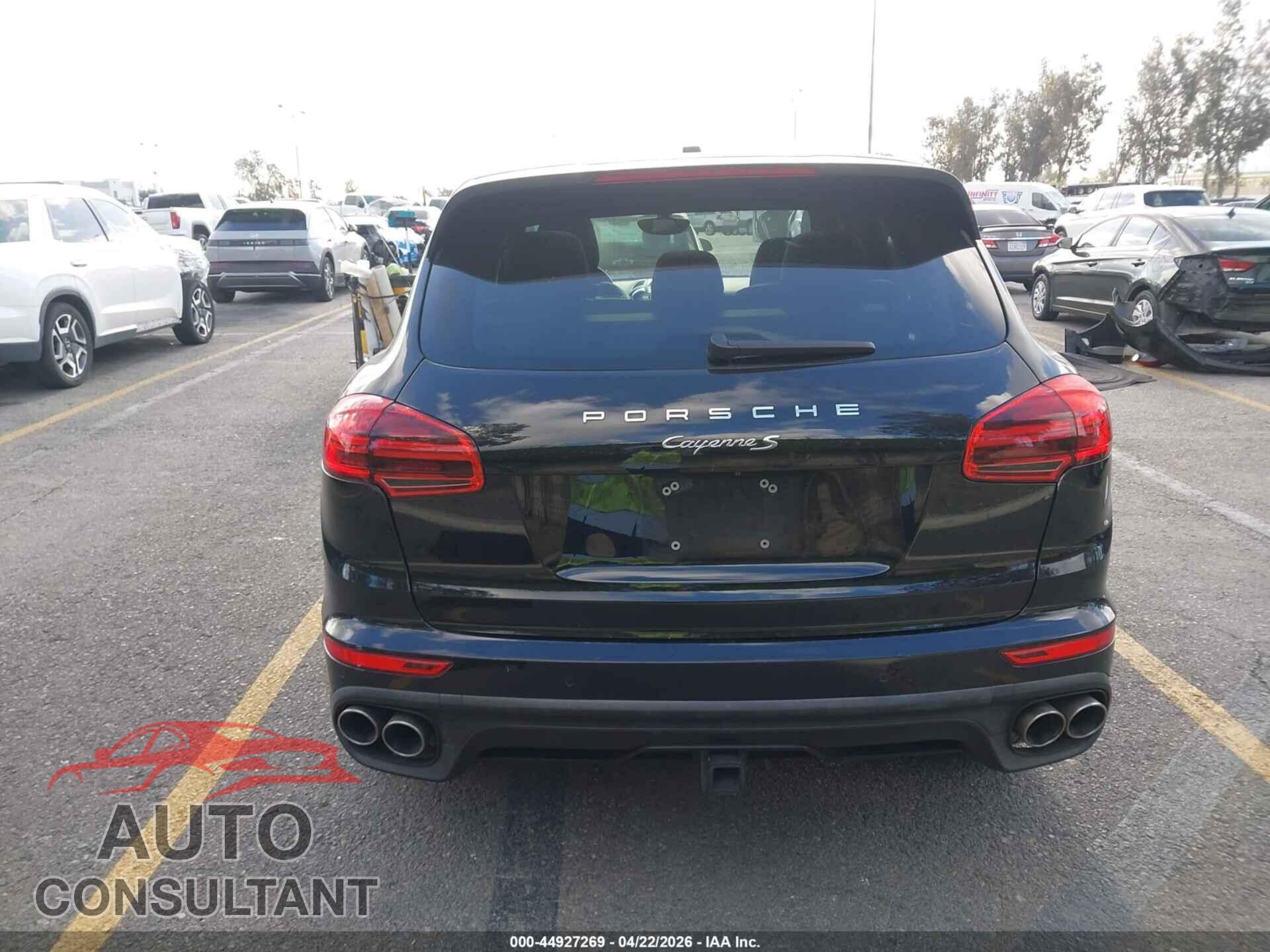 PORSCHE CAYENNE 2015 - WP1AB2A24FLA56314