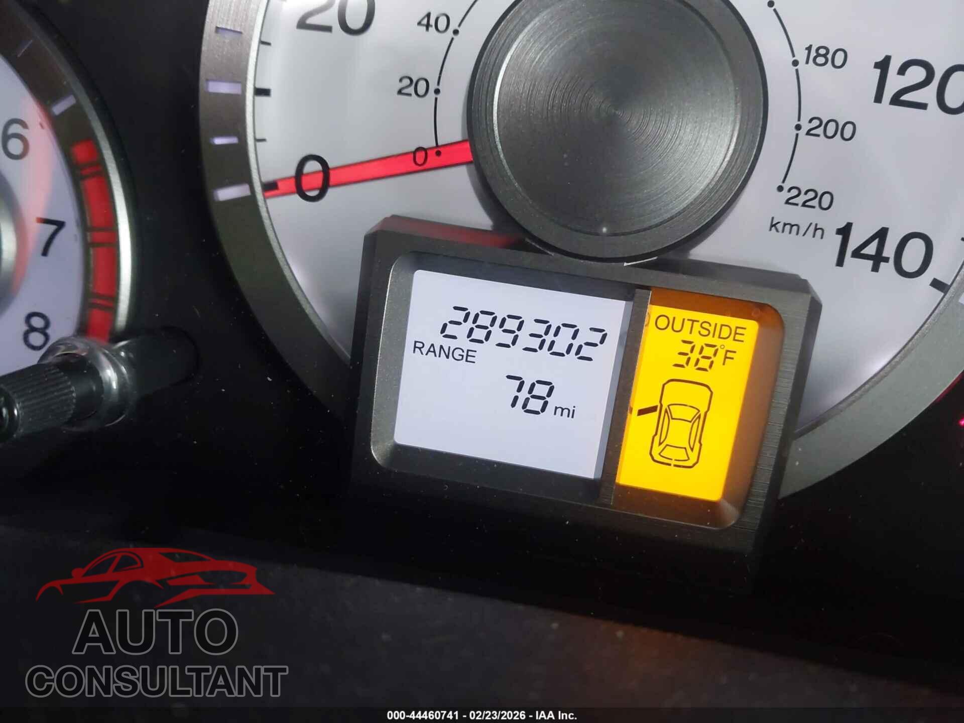 HONDA PILOT 2011 - 5FNYF4H52BB073710