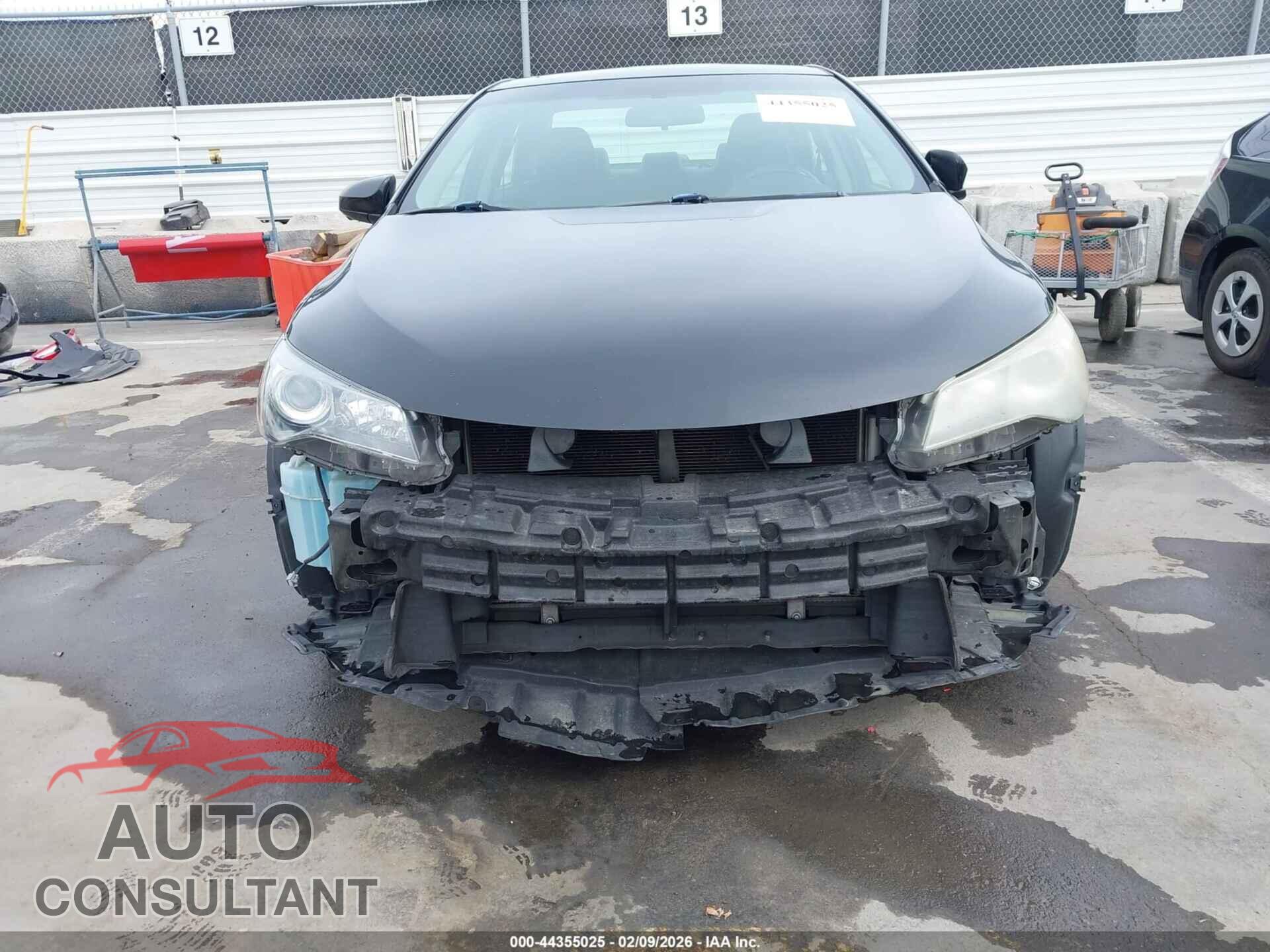TOYOTA CAMRY 2015 - 4T1BF1FK8FU076665